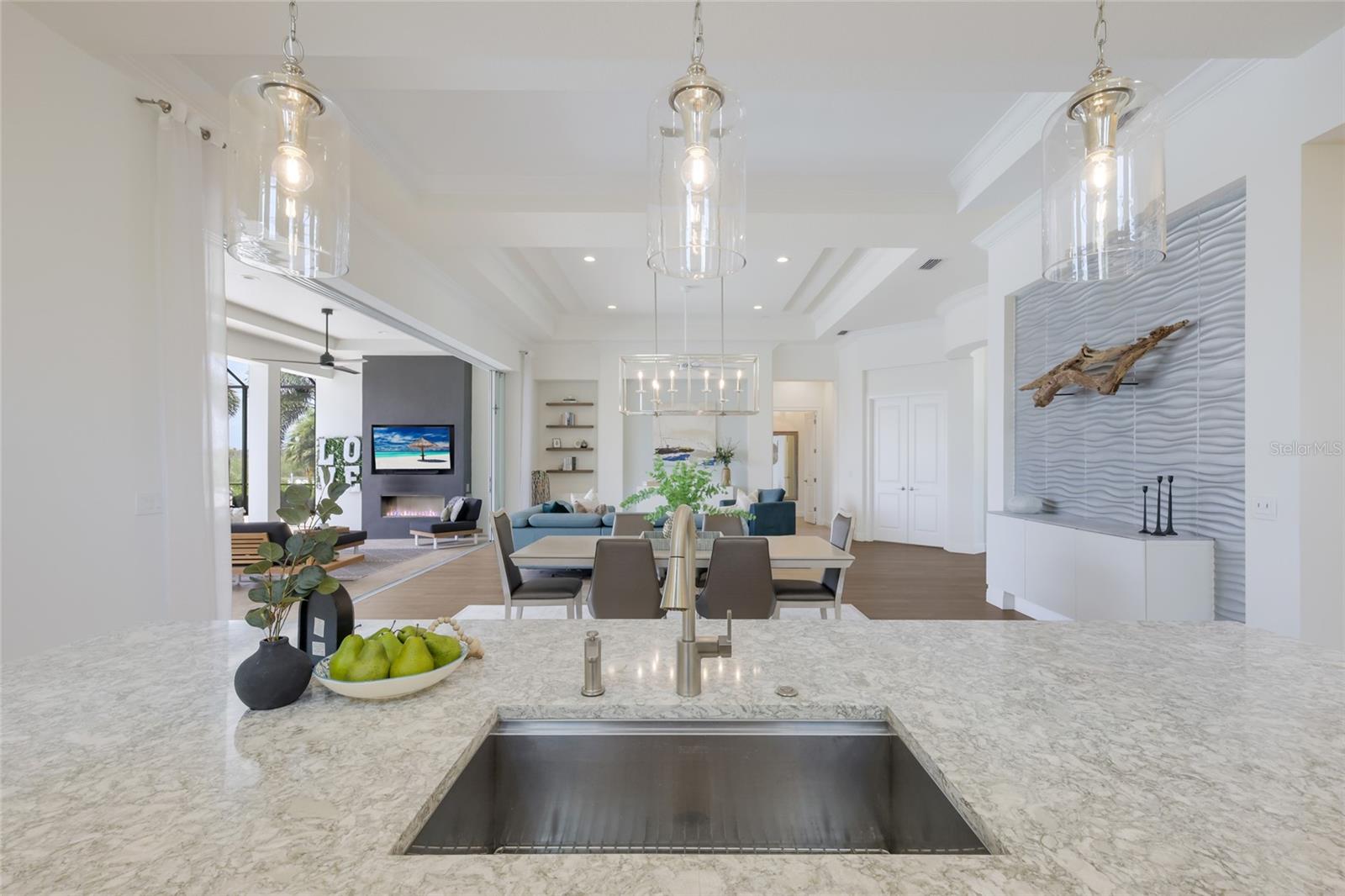 11412 HARBOURSIDE LN