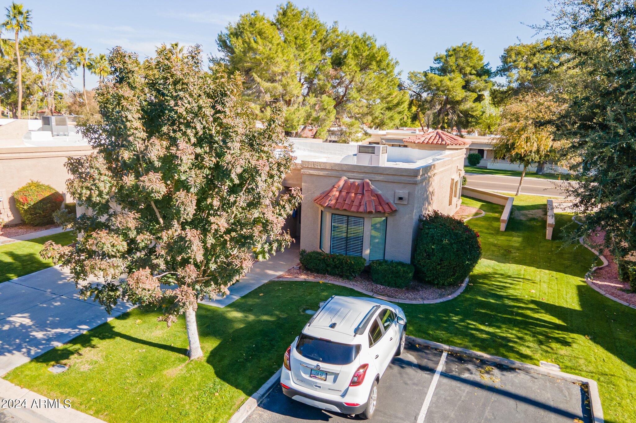 19113 N 98th Dr