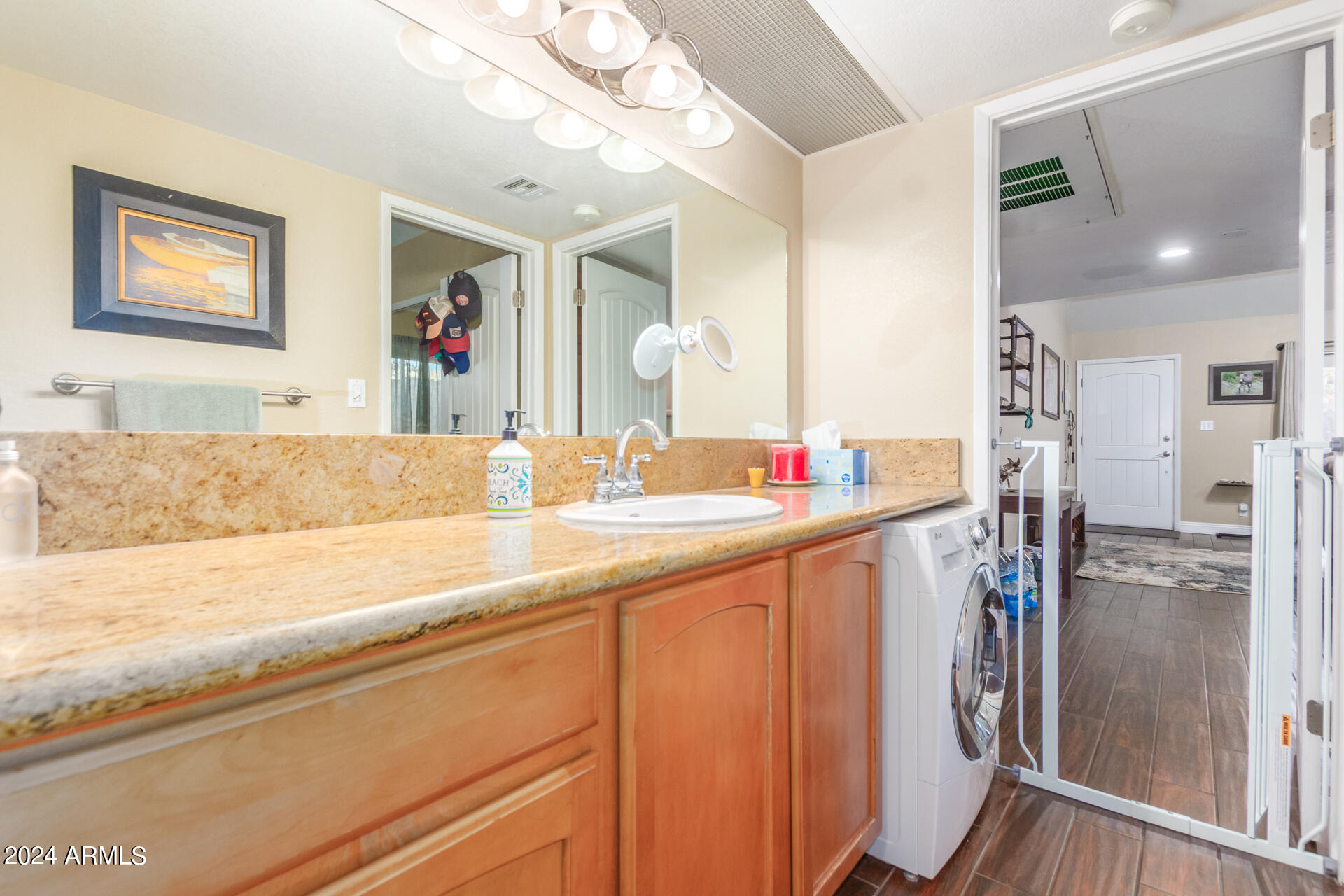 3807 N 30th St, #37