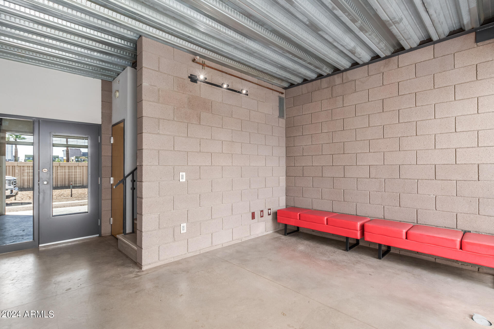 525 E Willetta St, #9