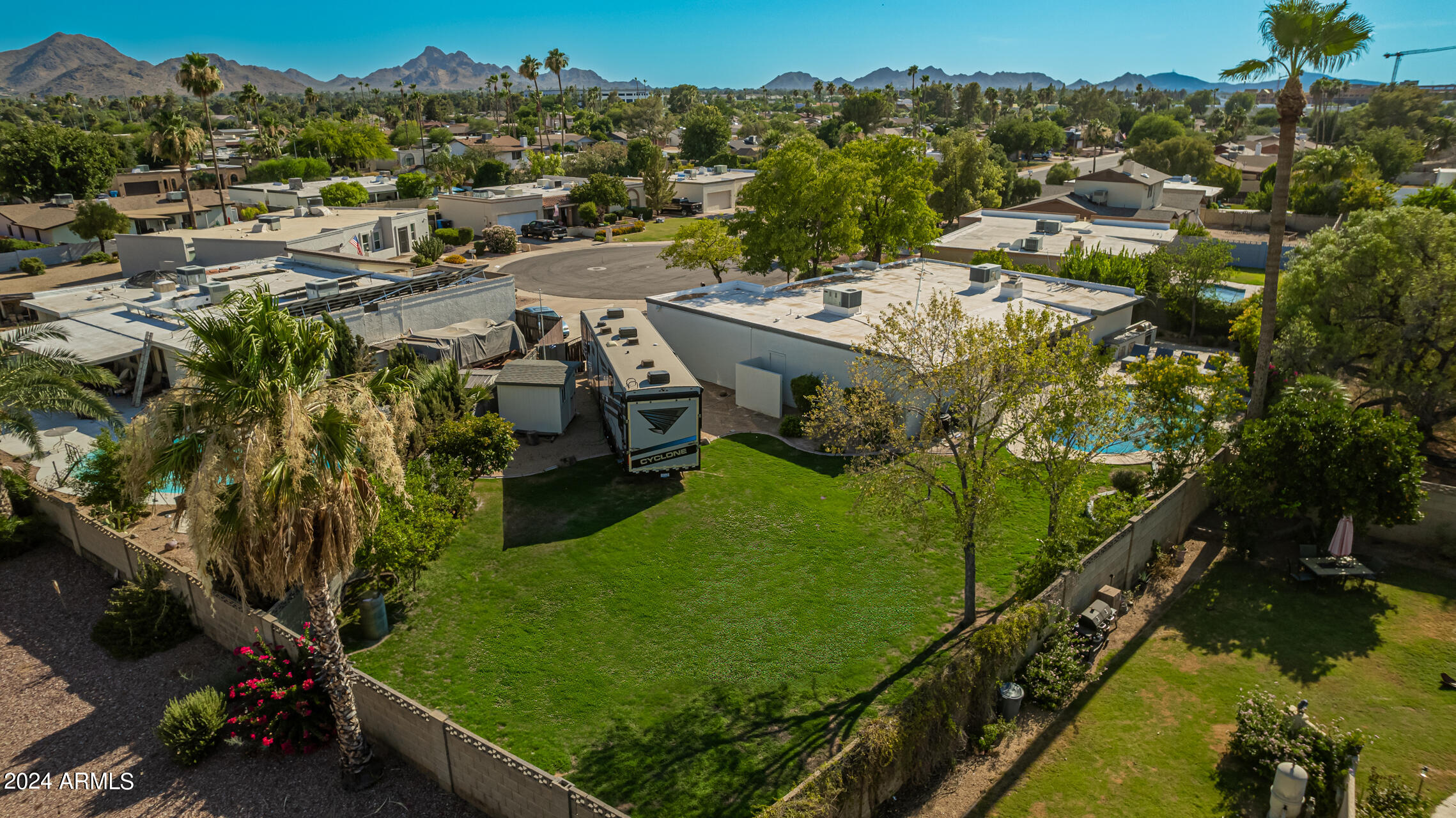 5102 E Larkspur Dr