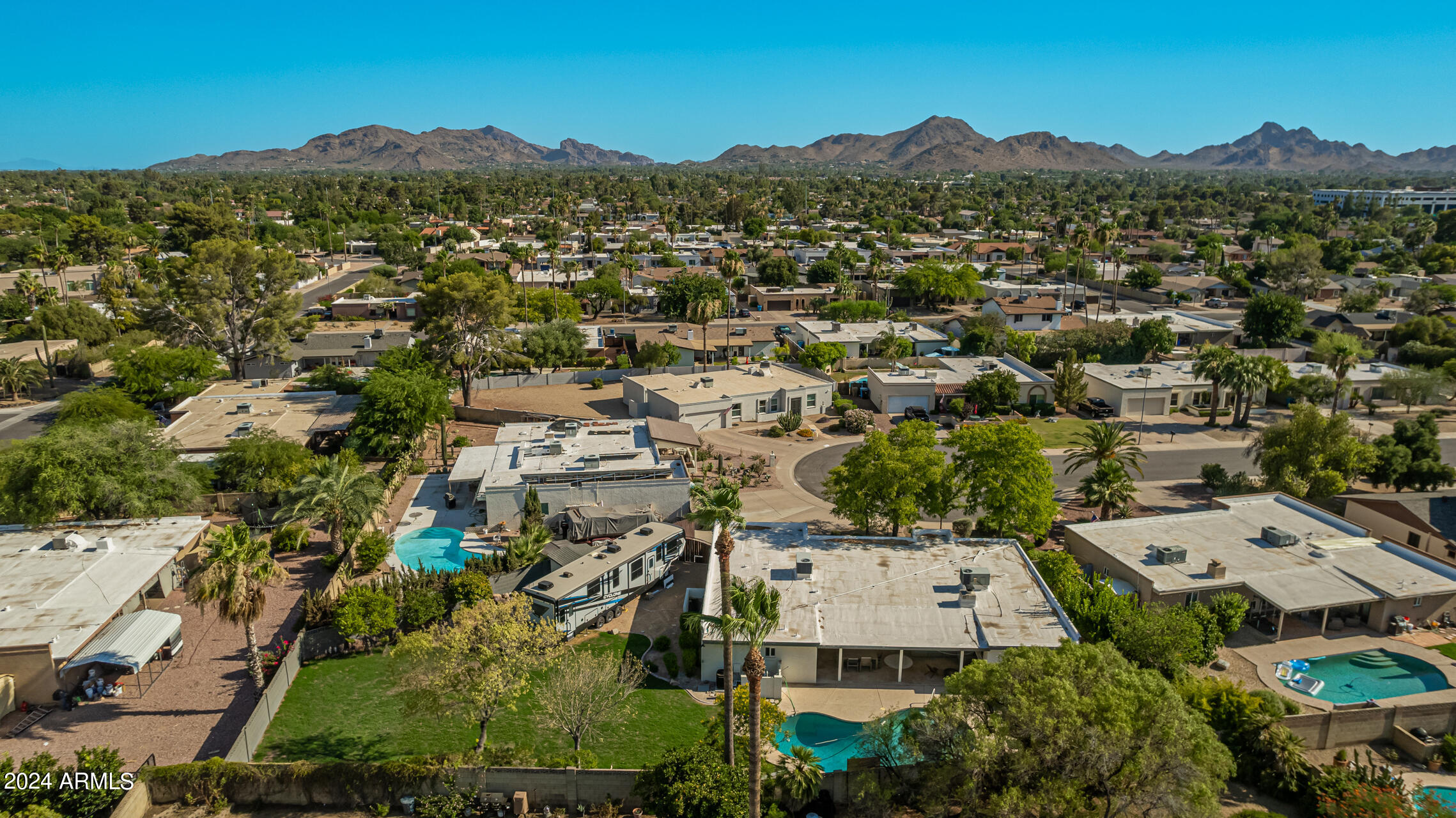 5102 E Larkspur Dr