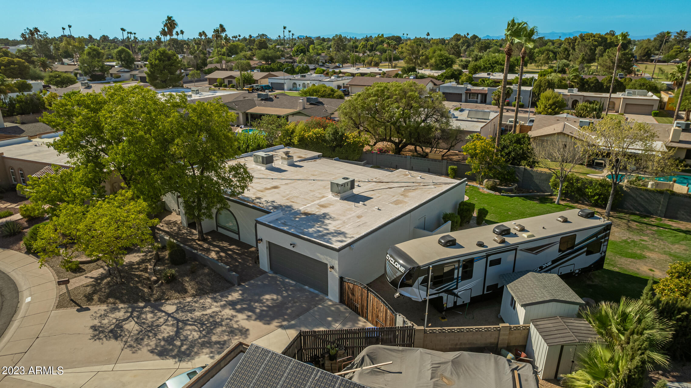 5102 E Larkspur Dr