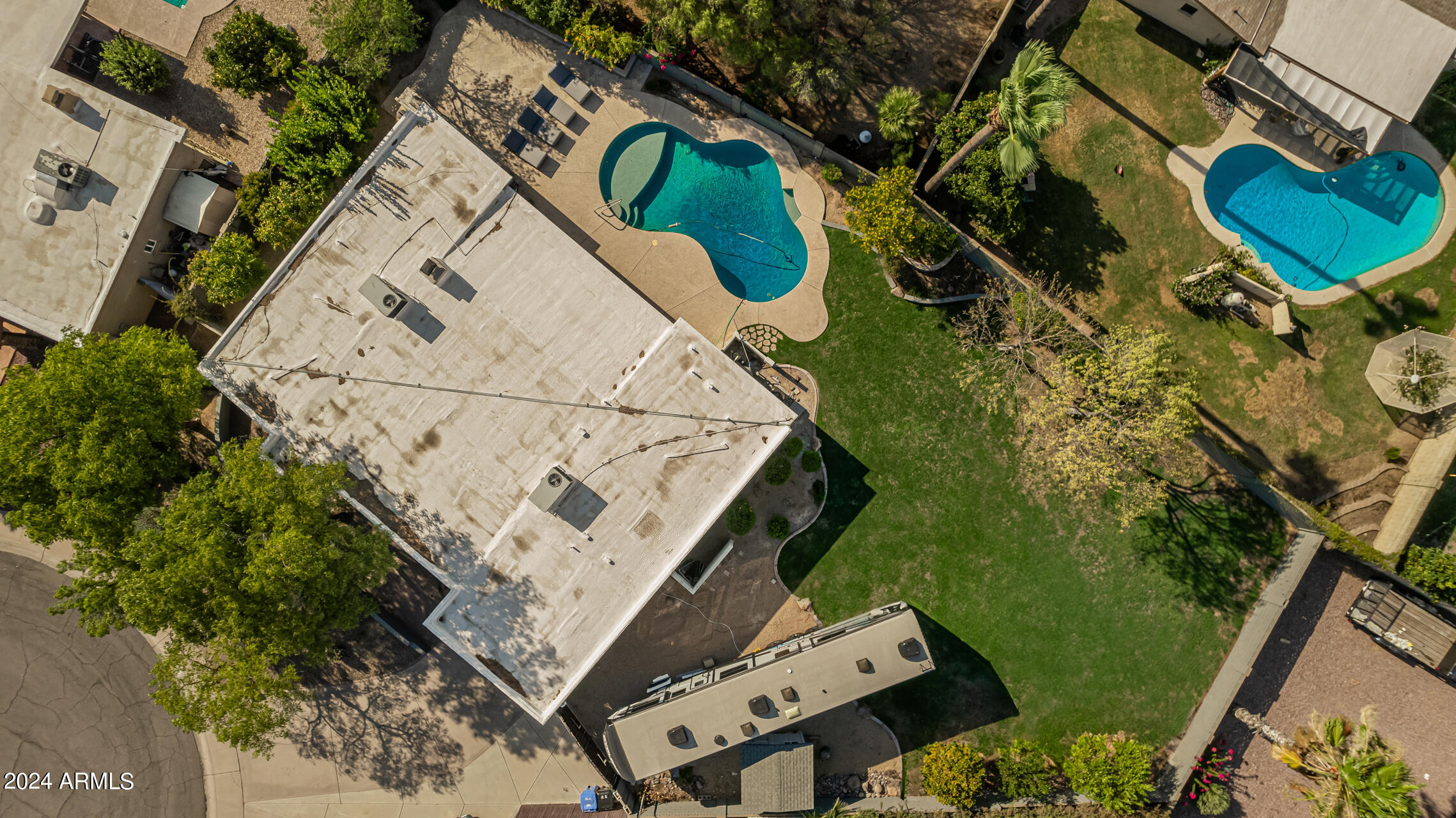 5102 E Larkspur Dr