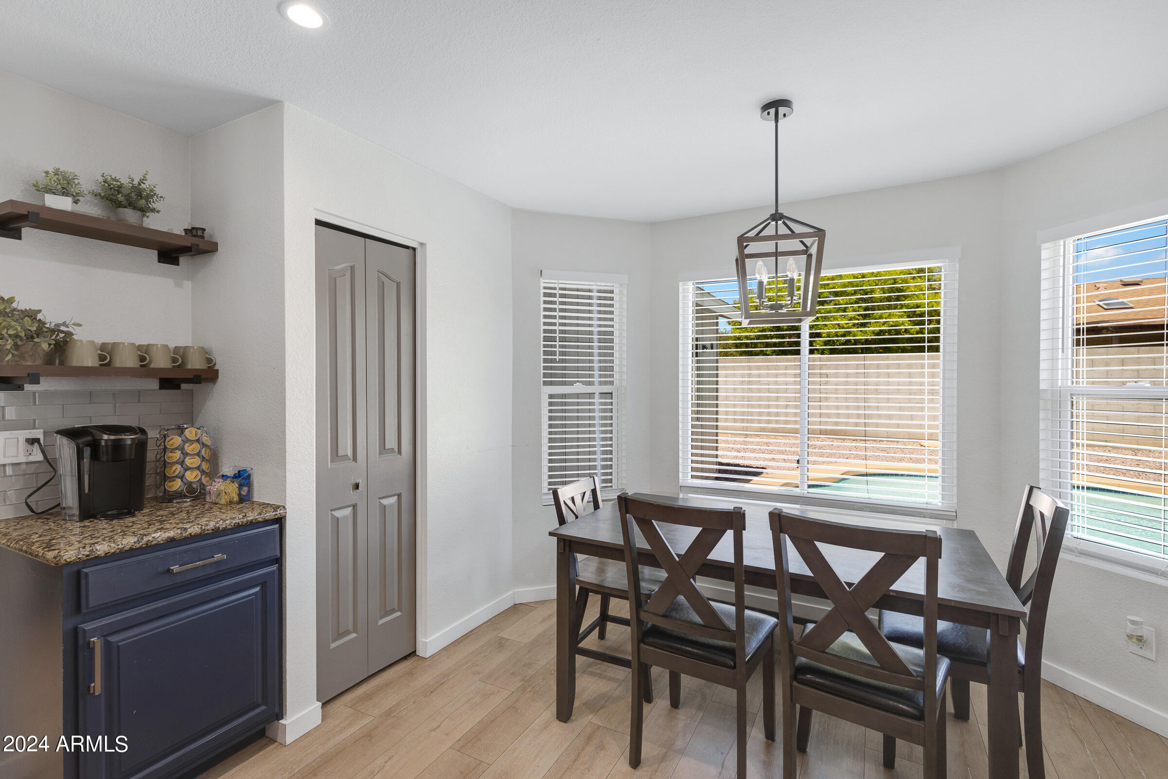 108 W Villa Rita Dr