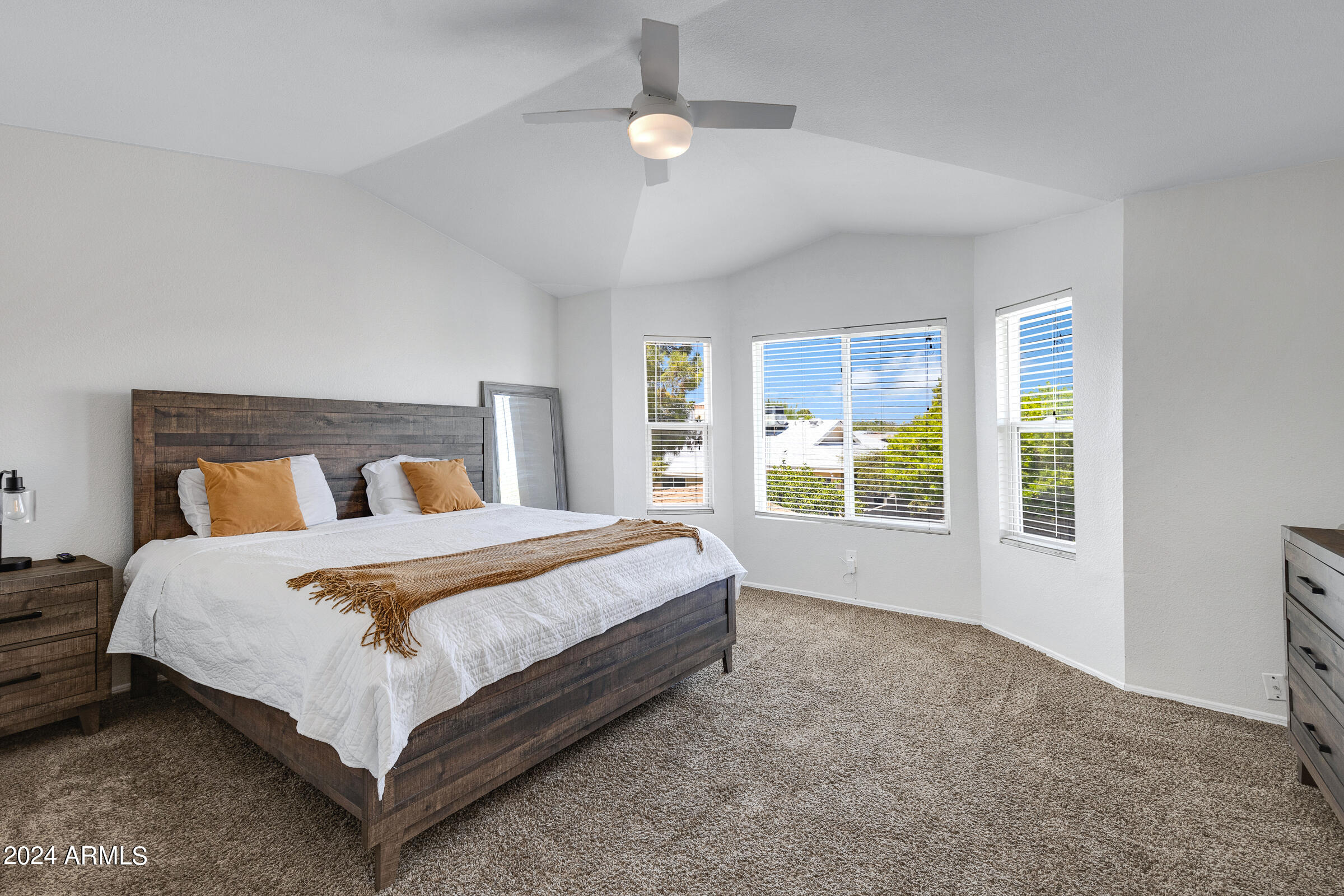 108 W Villa Rita Dr