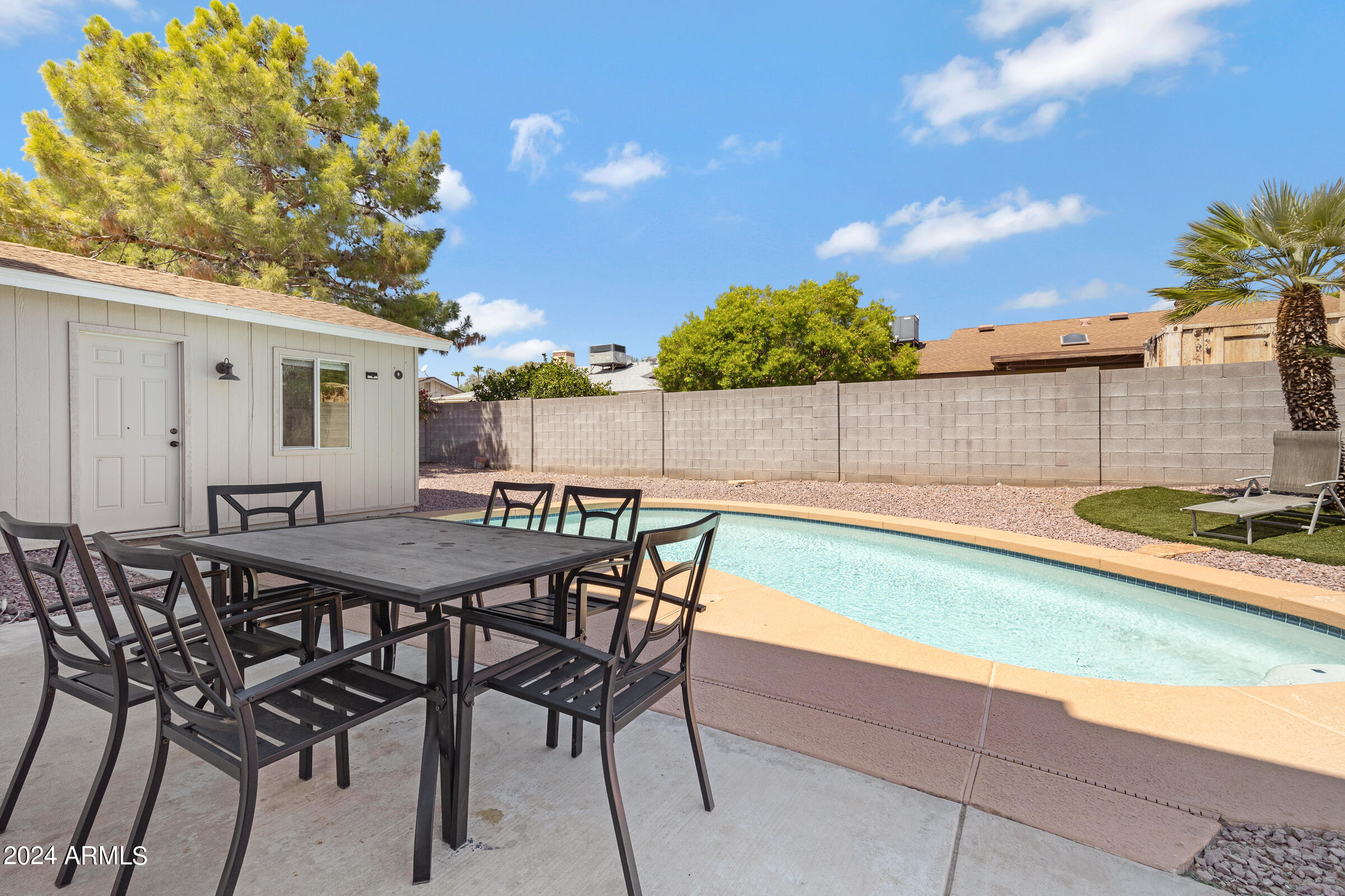 108 W Villa Rita Dr