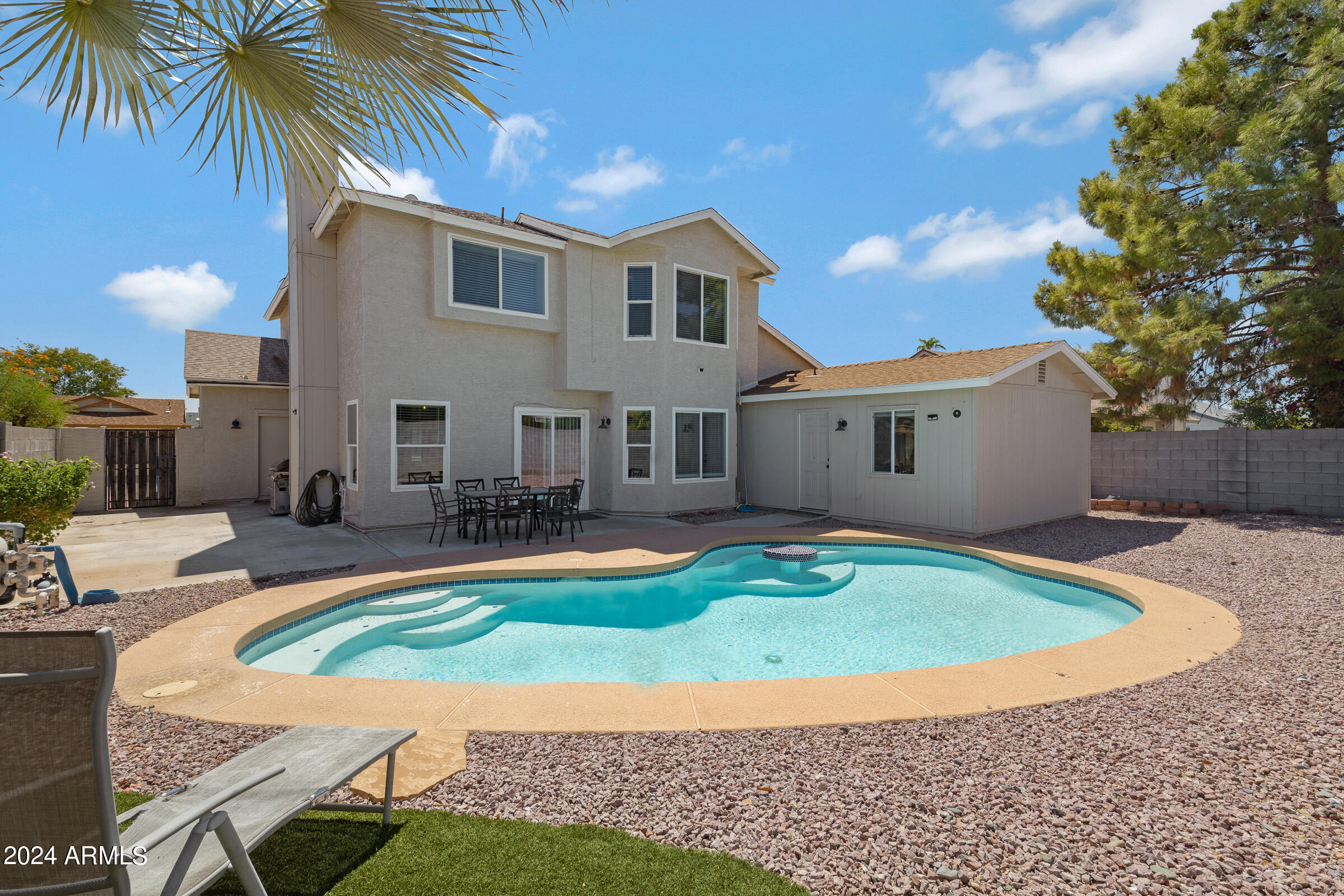 108 W Villa Rita Dr