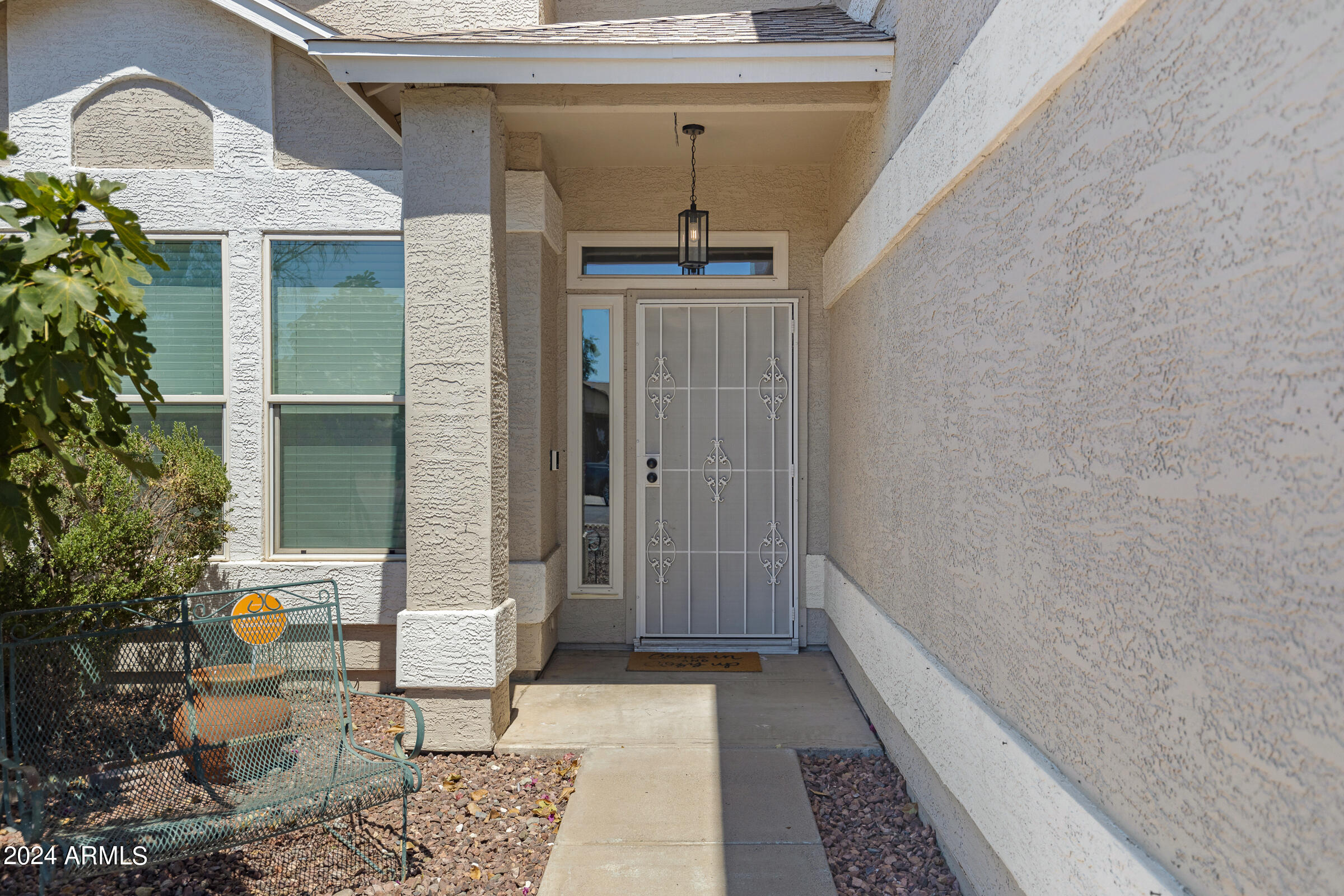108 W Villa Rita Dr
