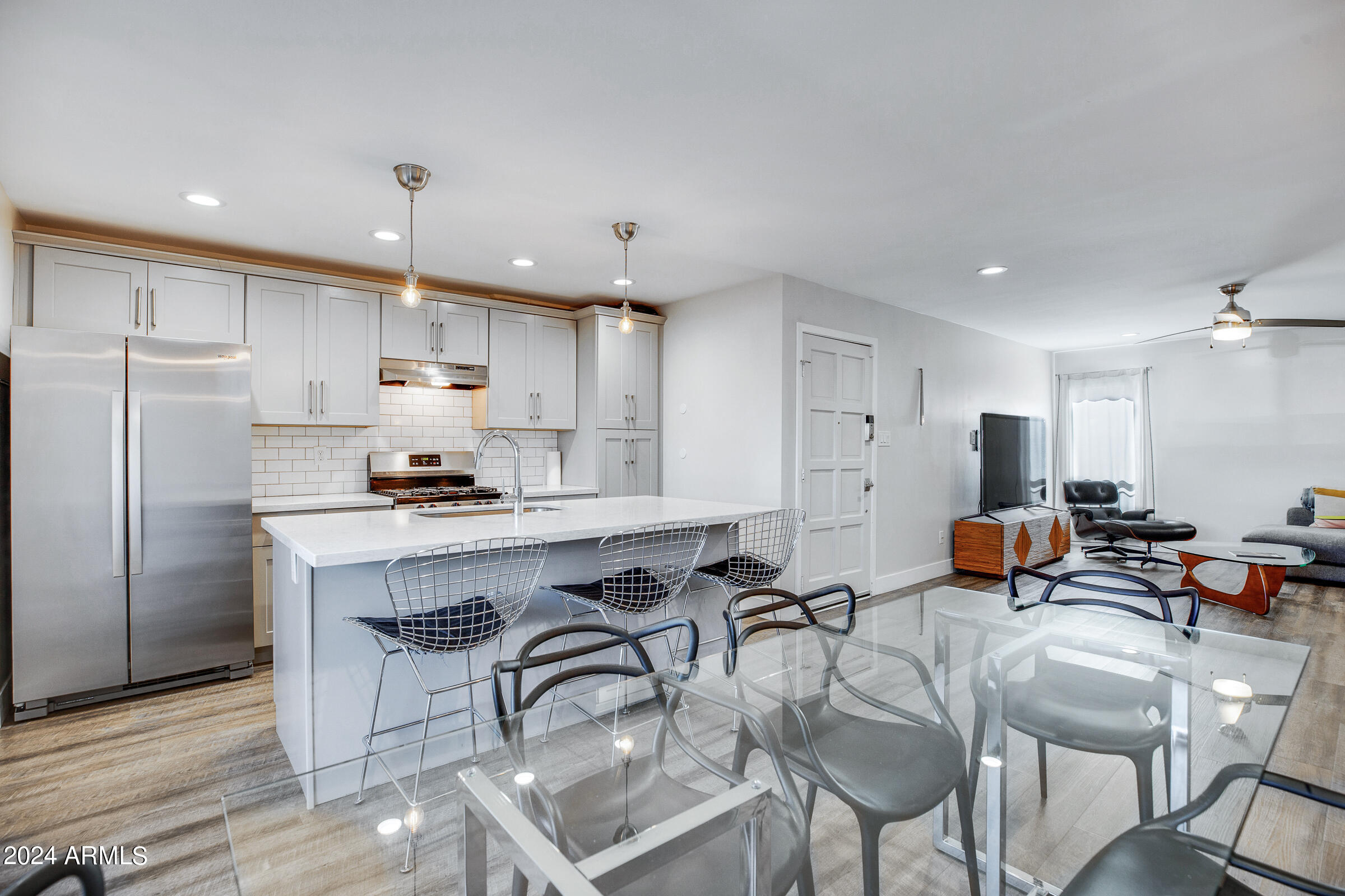 4950 N Miller Rd, #104