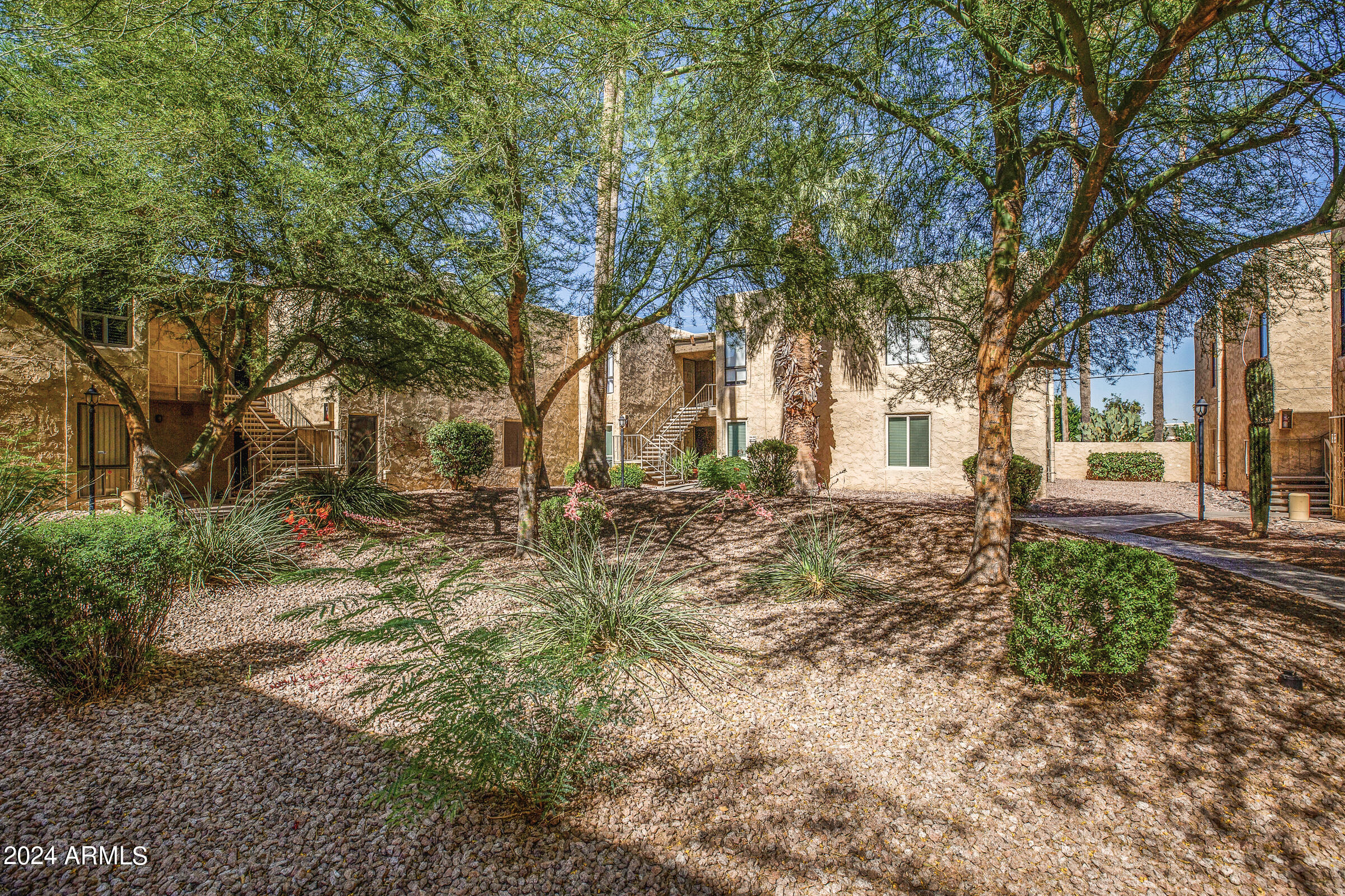 4950 N Miller Rd, #104