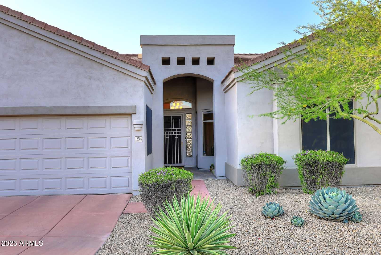 16304 E Crystal Ridge Dr