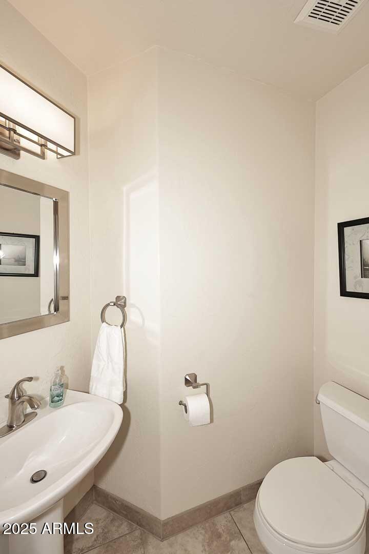 16304 E Crystal Ridge Dr