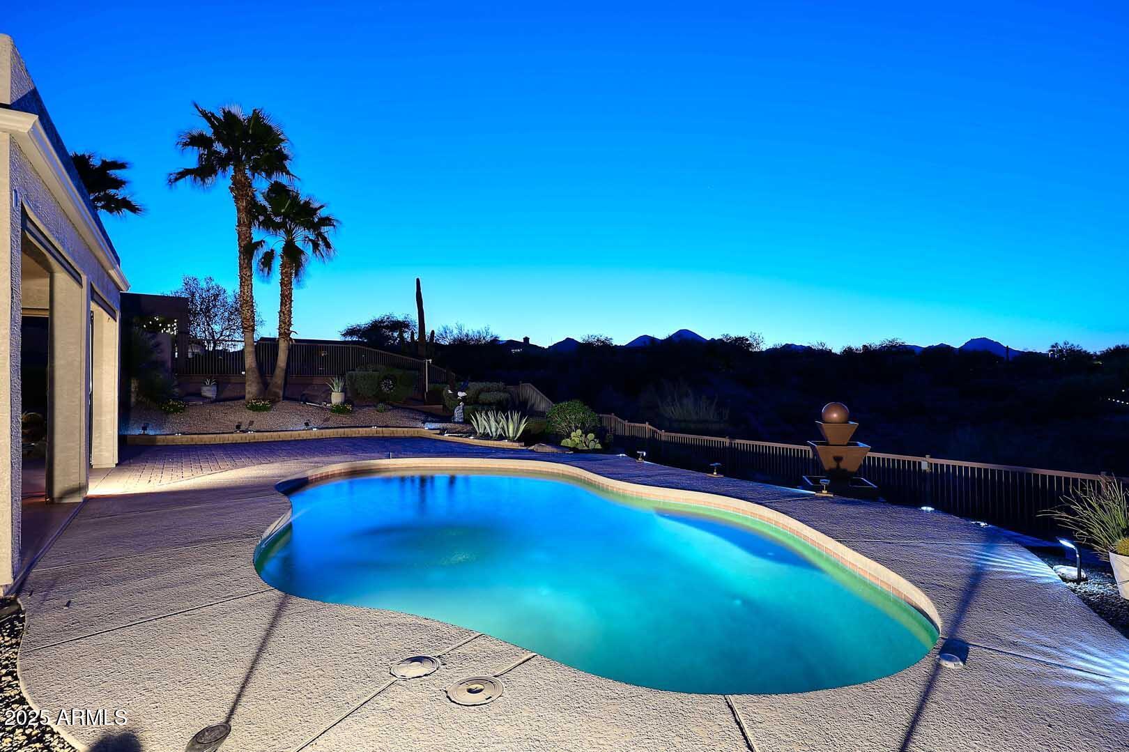 16304 E Crystal Ridge Dr