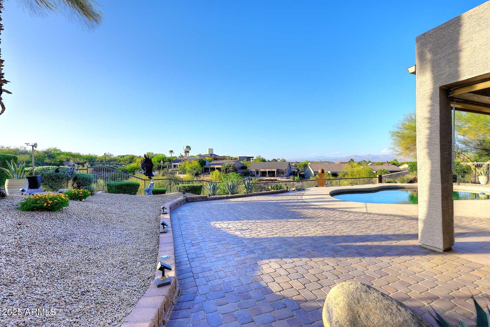 16304 E Crystal Ridge Dr