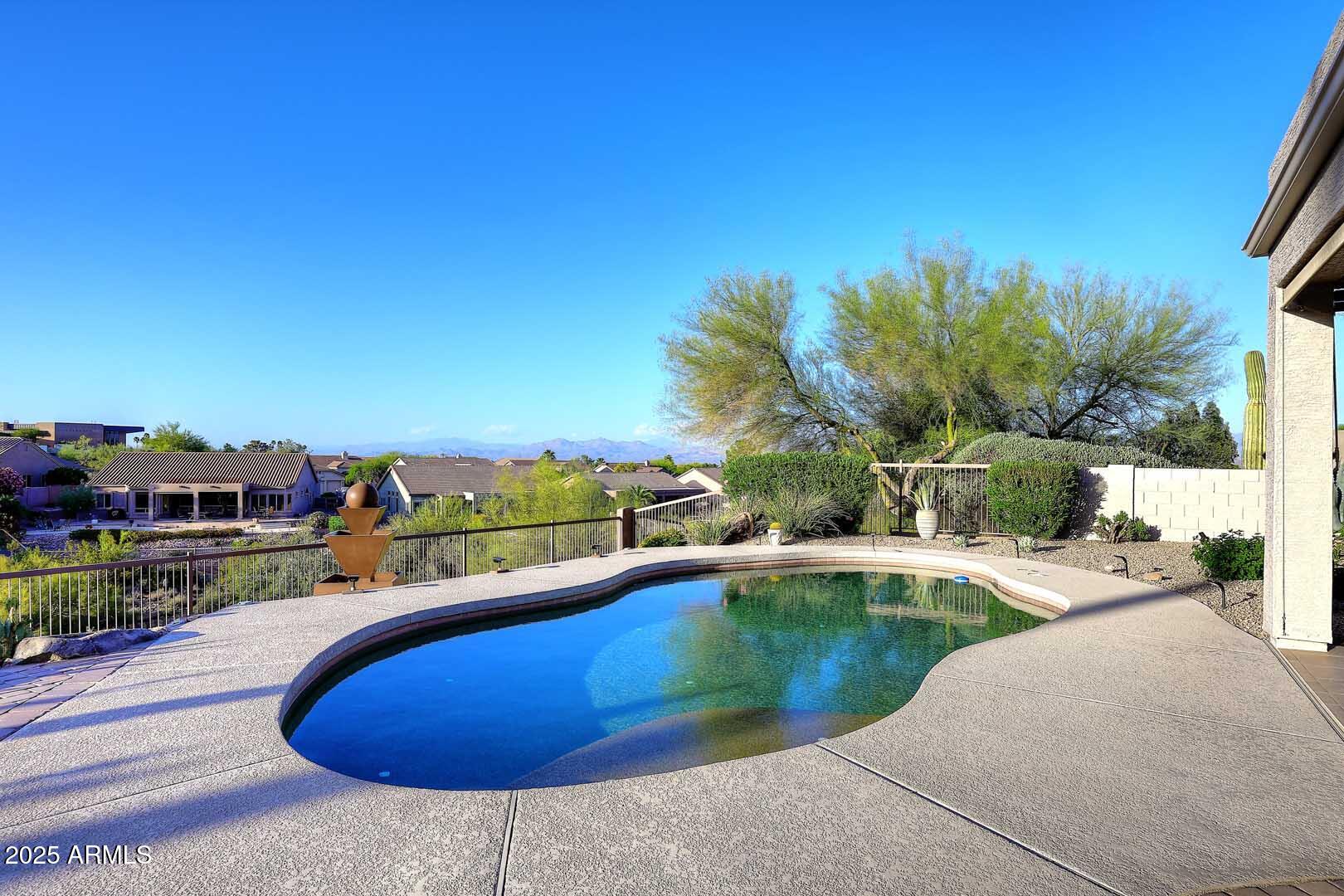 16304 E Crystal Ridge Dr