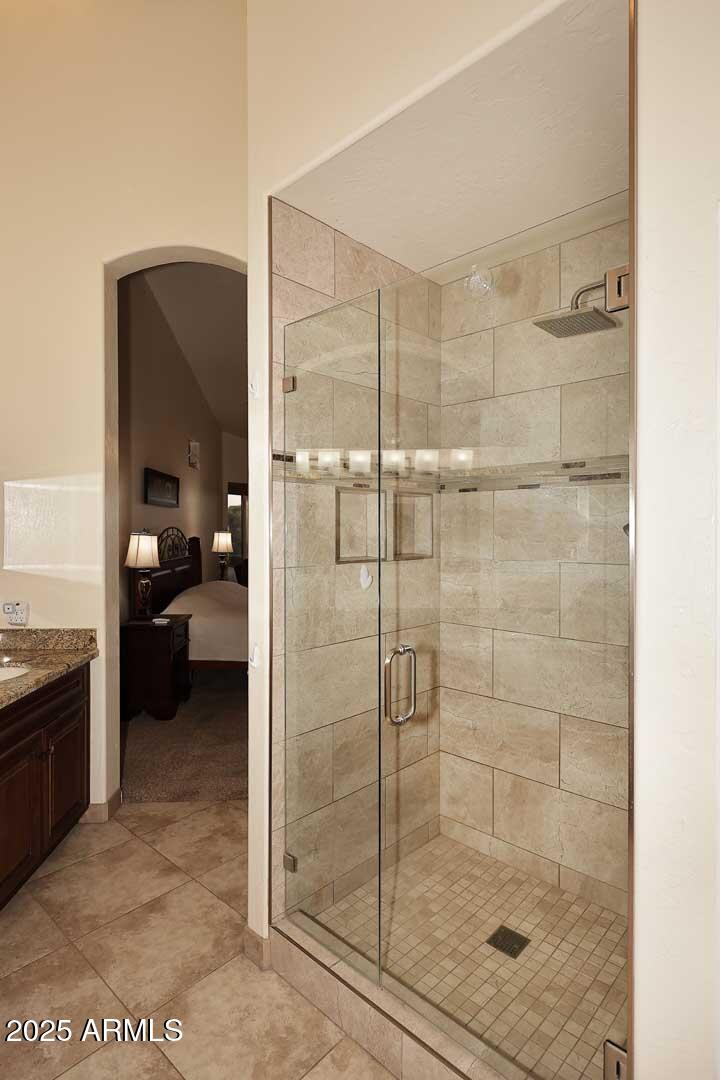 16304 E Crystal Ridge Dr