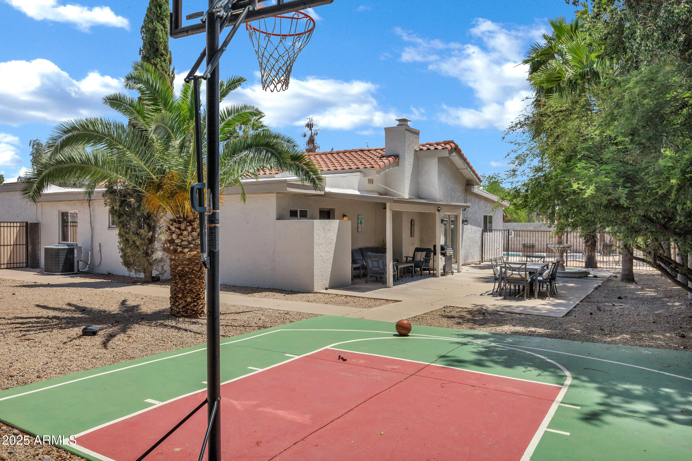 16436 N 64th Pl