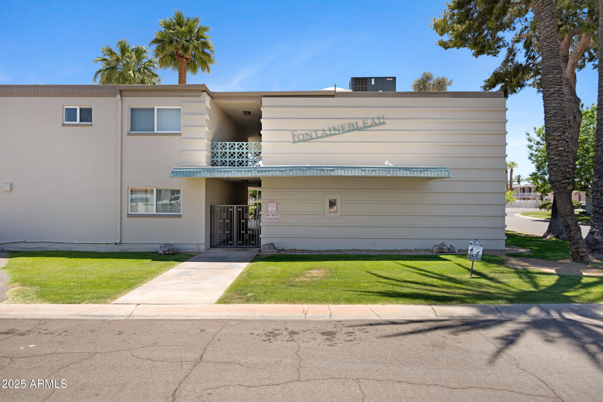 6906 E 4th St, #4