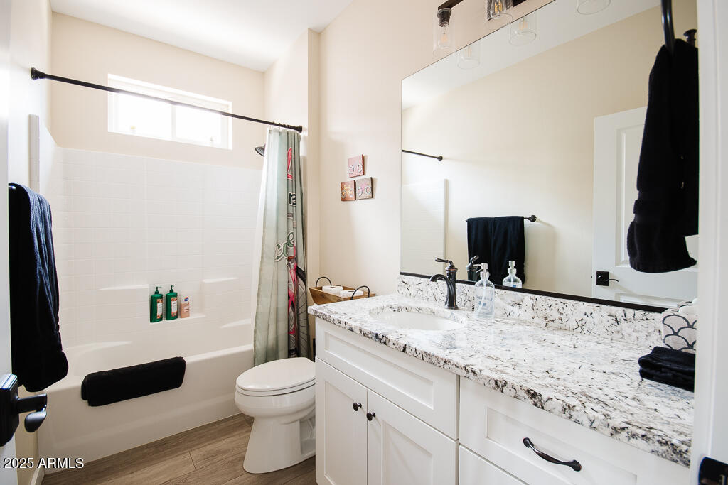 1525 Chateau Dr