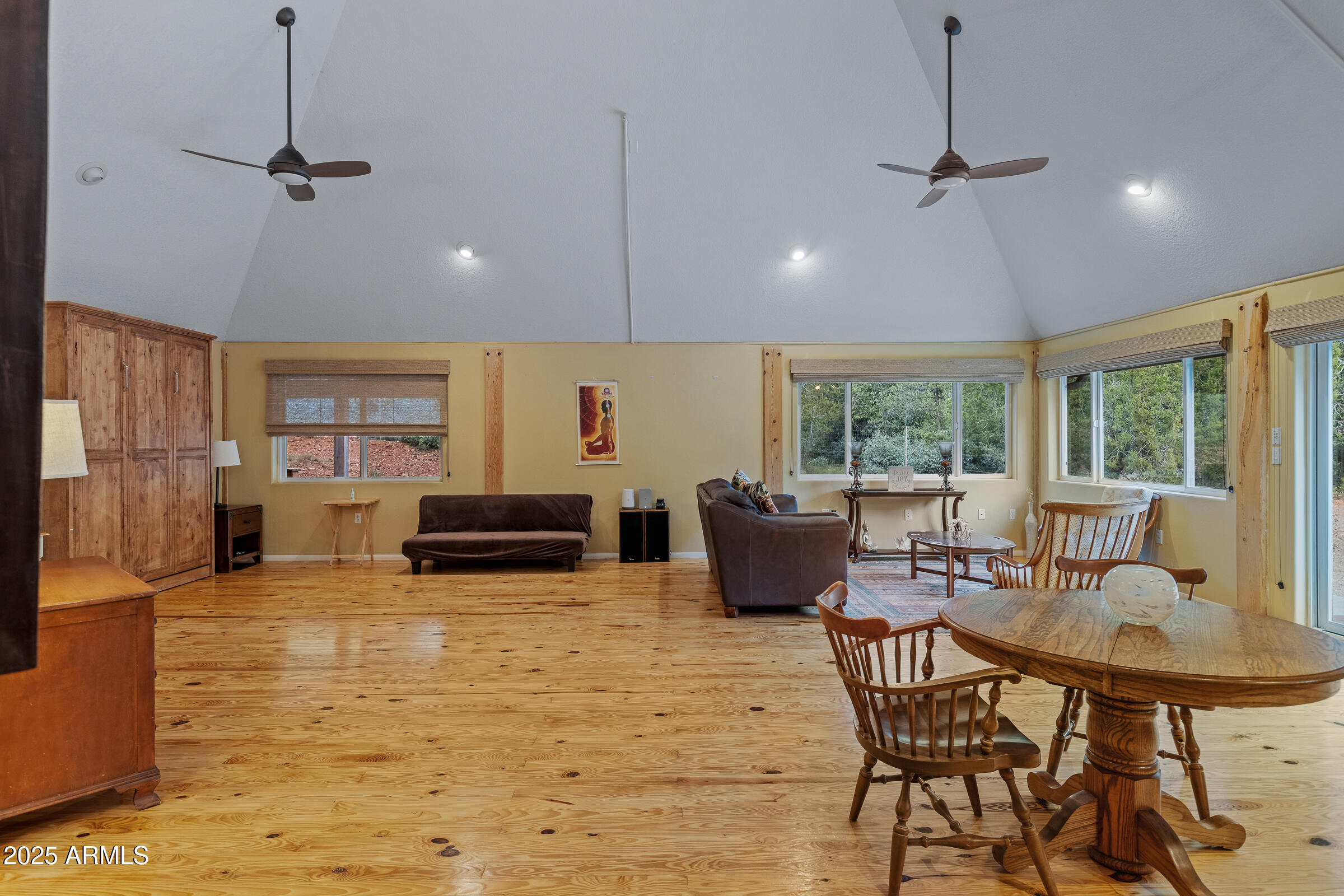 495 SCHNEBLY HILL Road