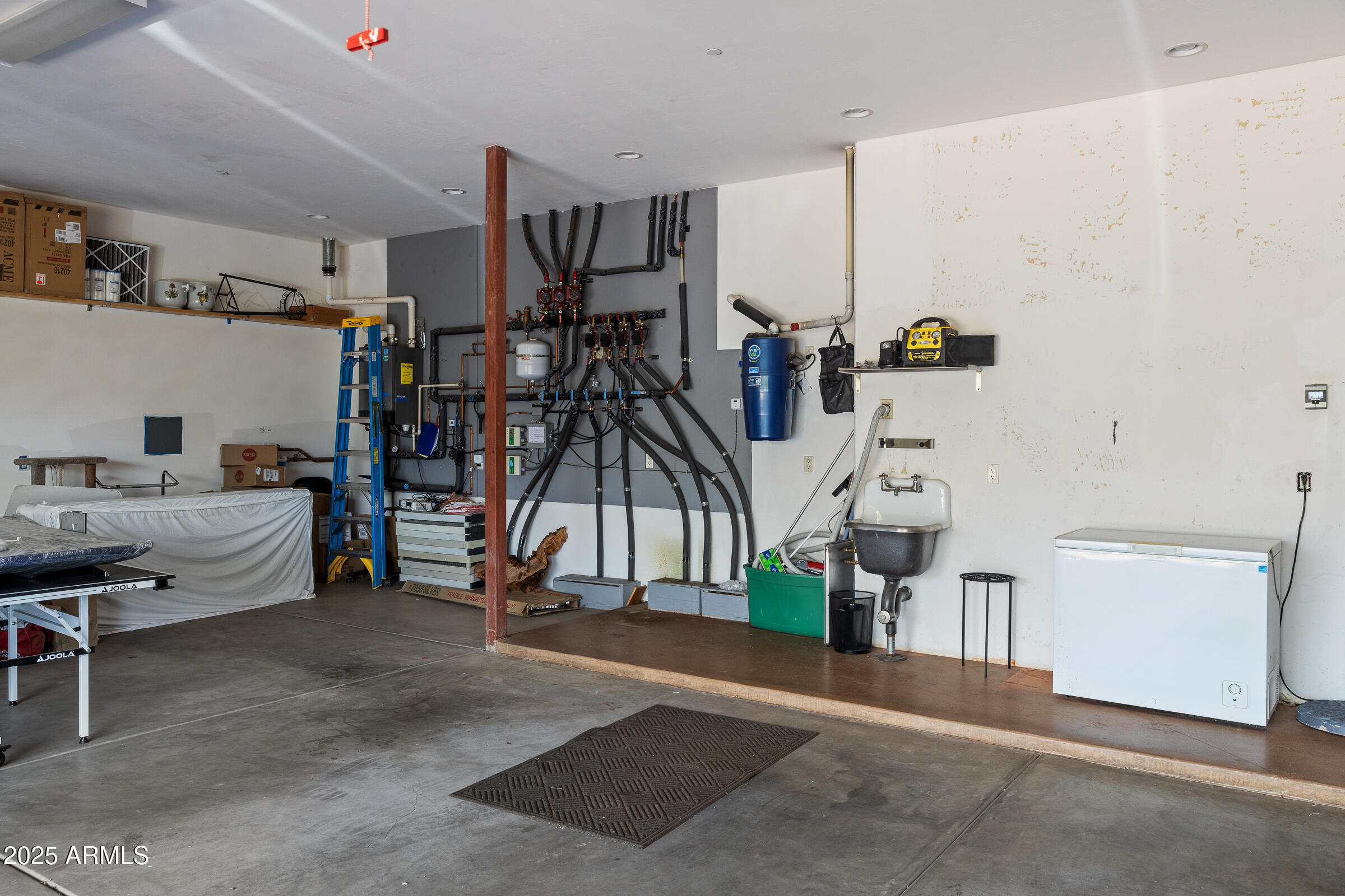 495 SCHNEBLY HILL Road