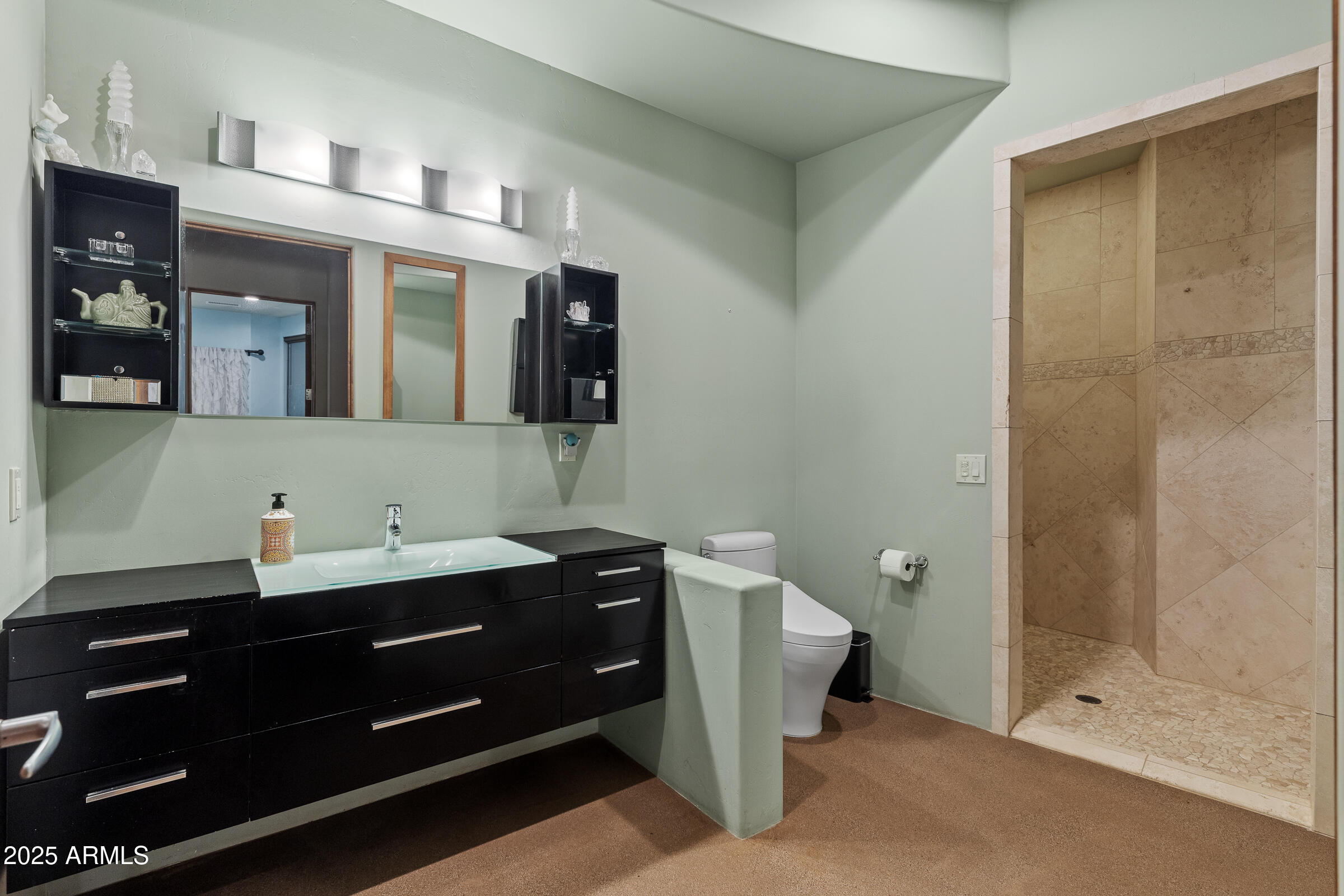 495 SCHNEBLY HILL Road