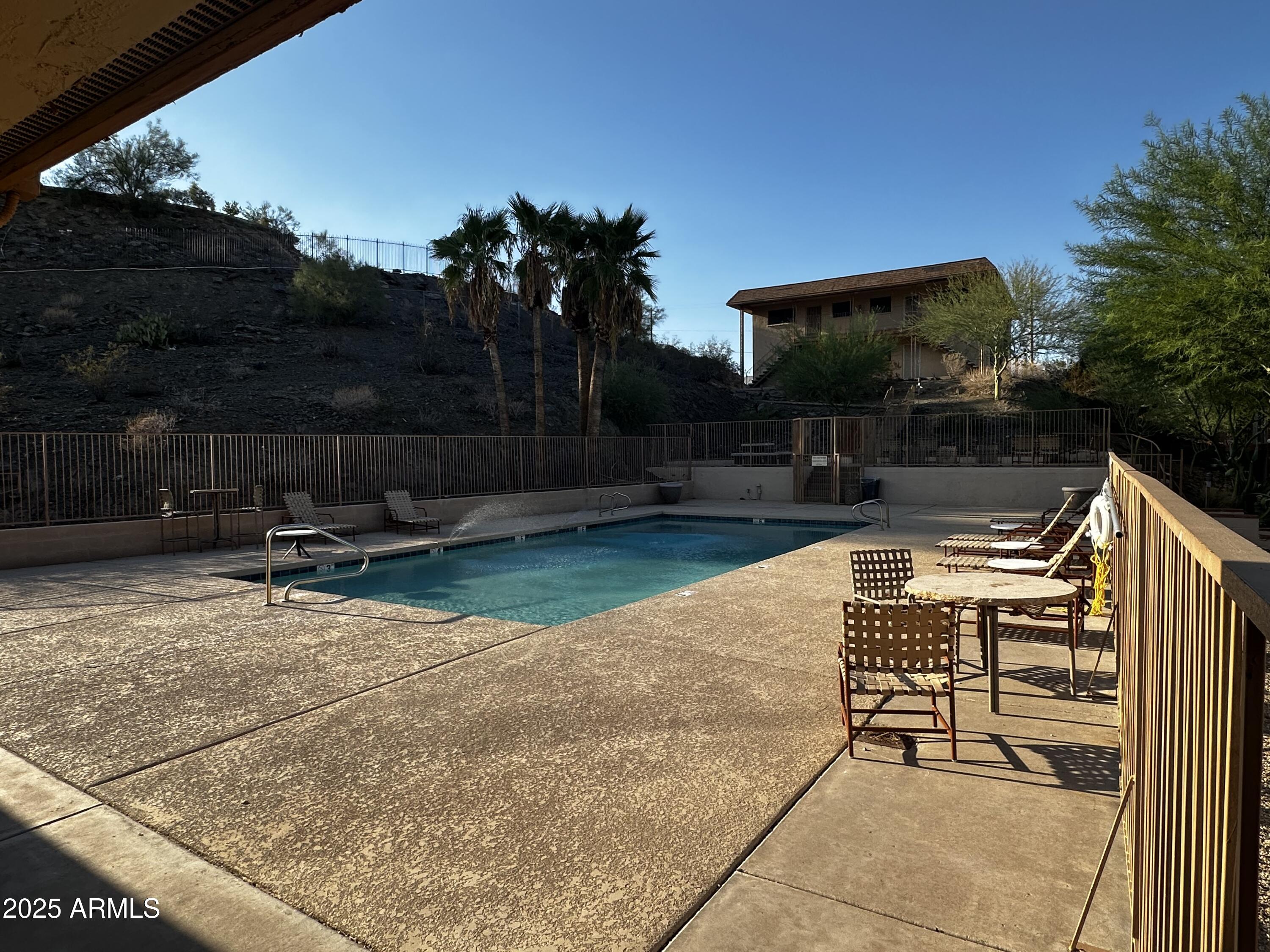 1130 E Butler Dr, #E1