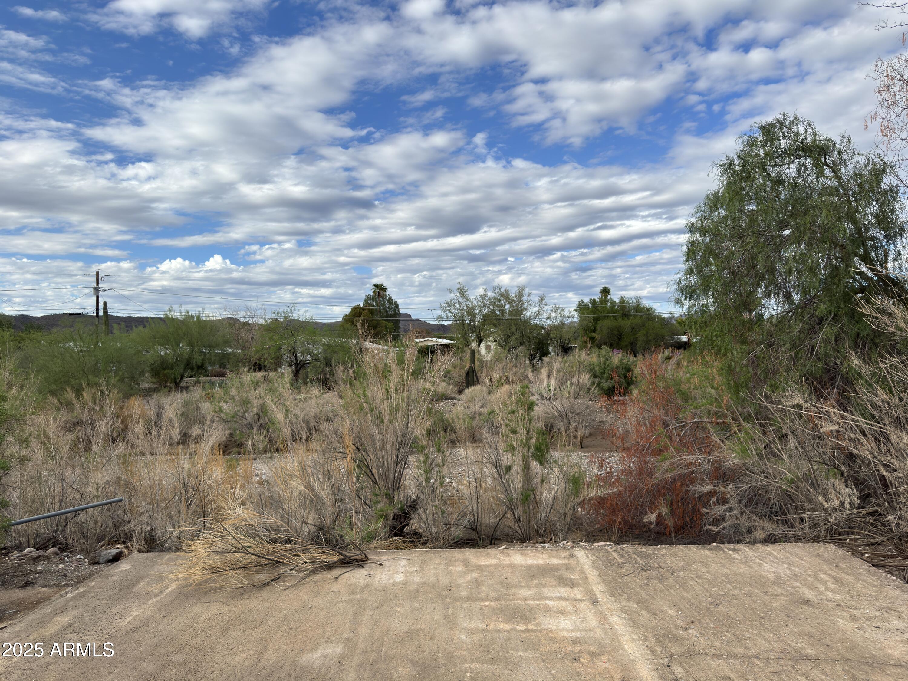 268 E QUEEN CREEK Drive 121,122,123
