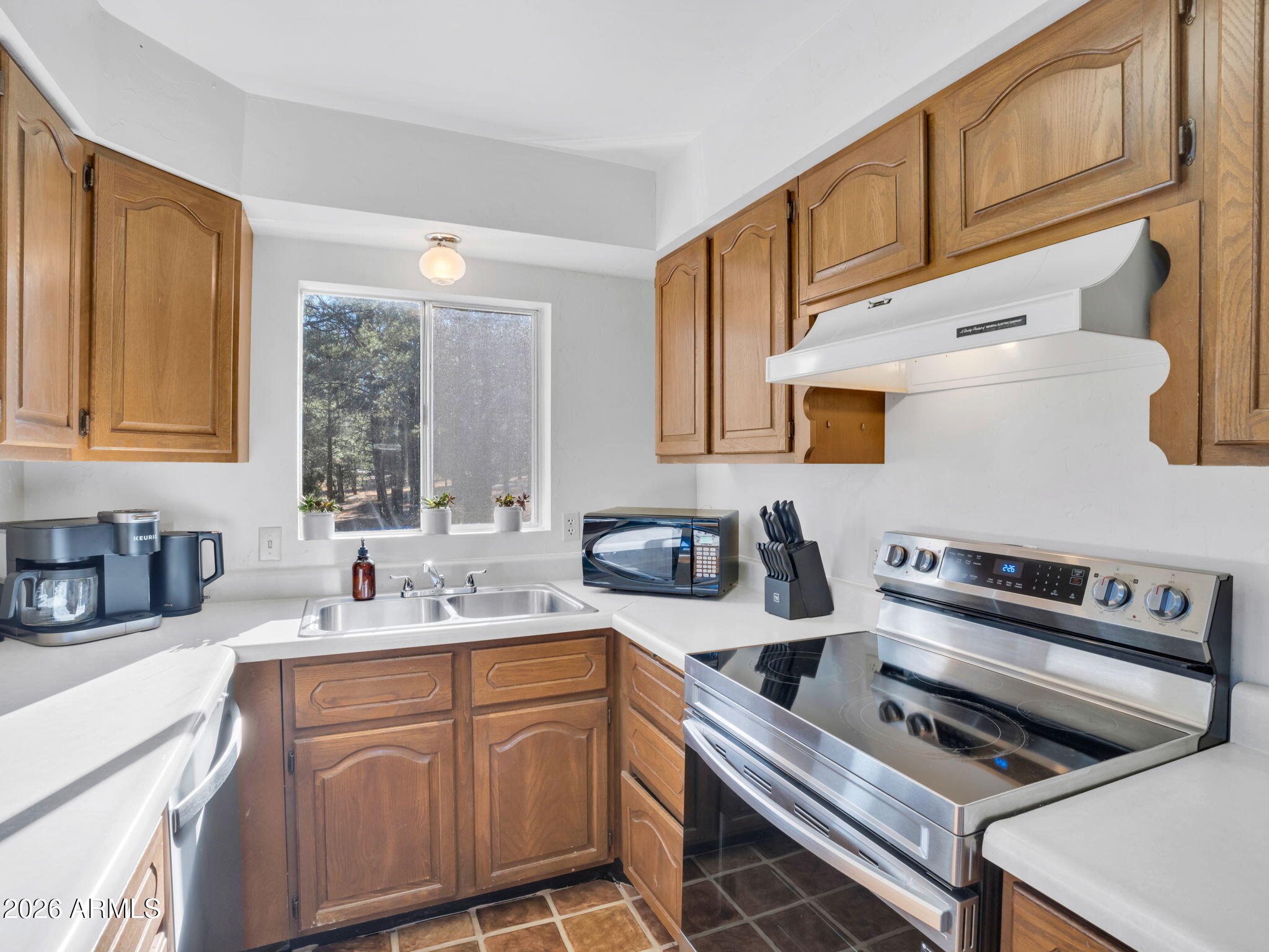 10434 E LITTLE RED Road