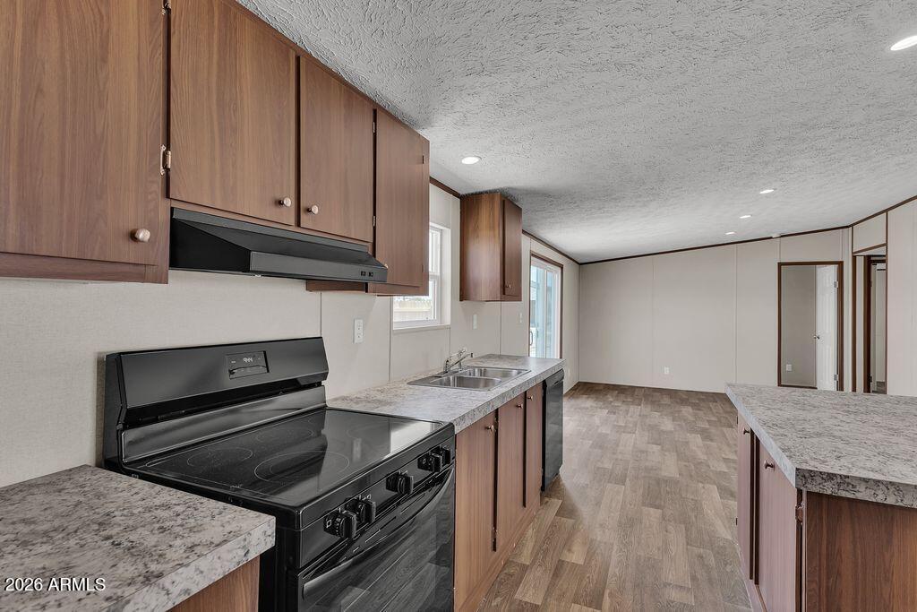 3300 W AGUADERO Drive