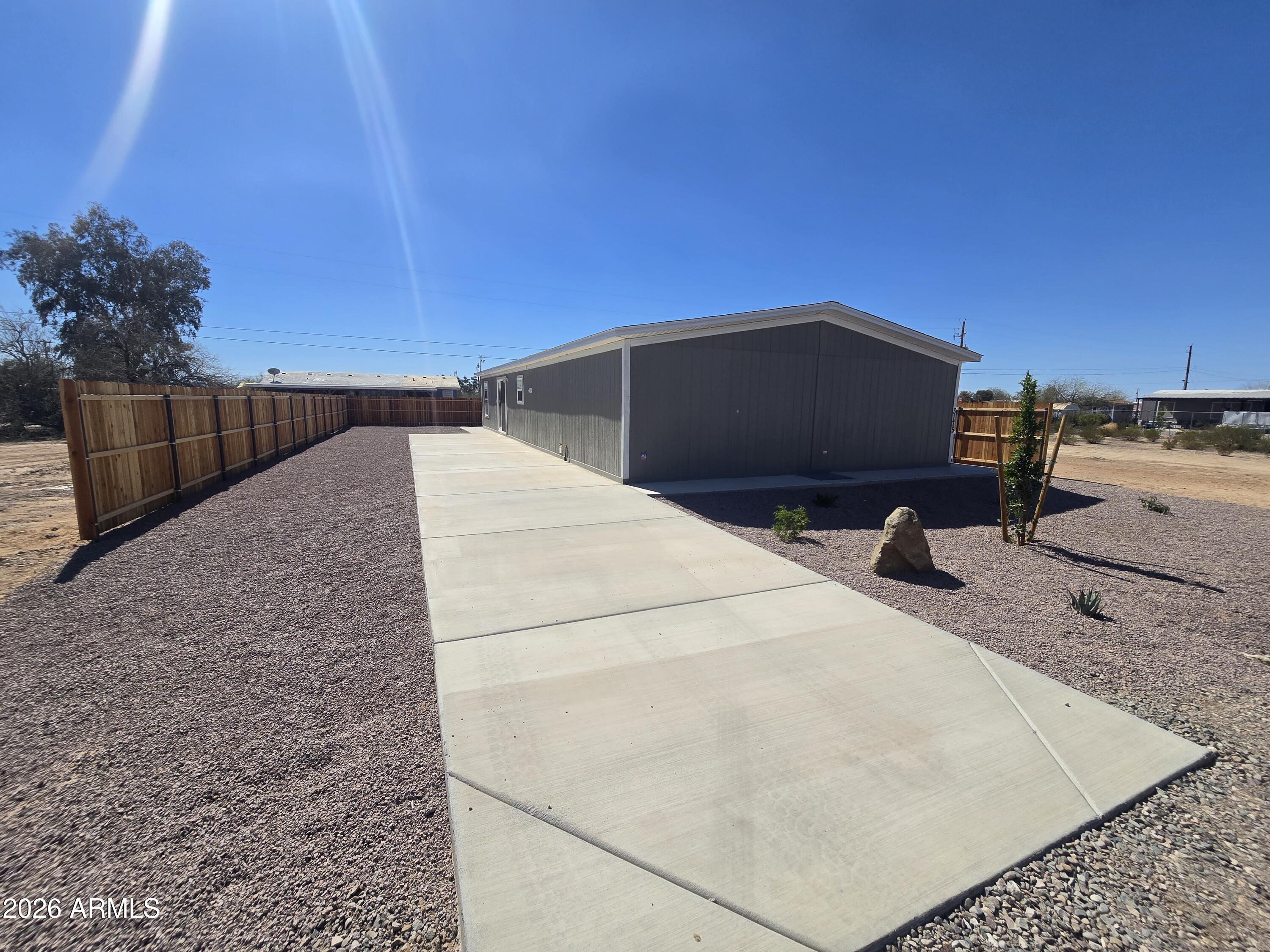3175 W MADERA Drive