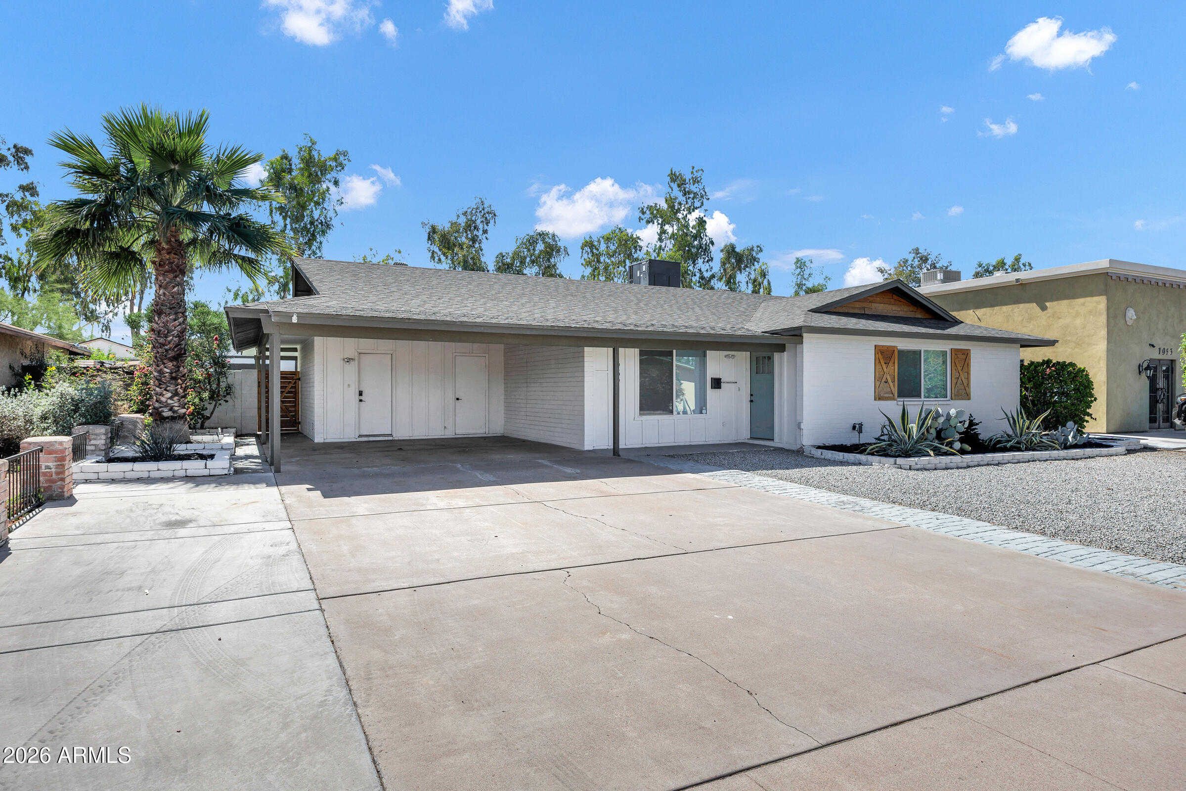 1959 E DUNBAR Drive