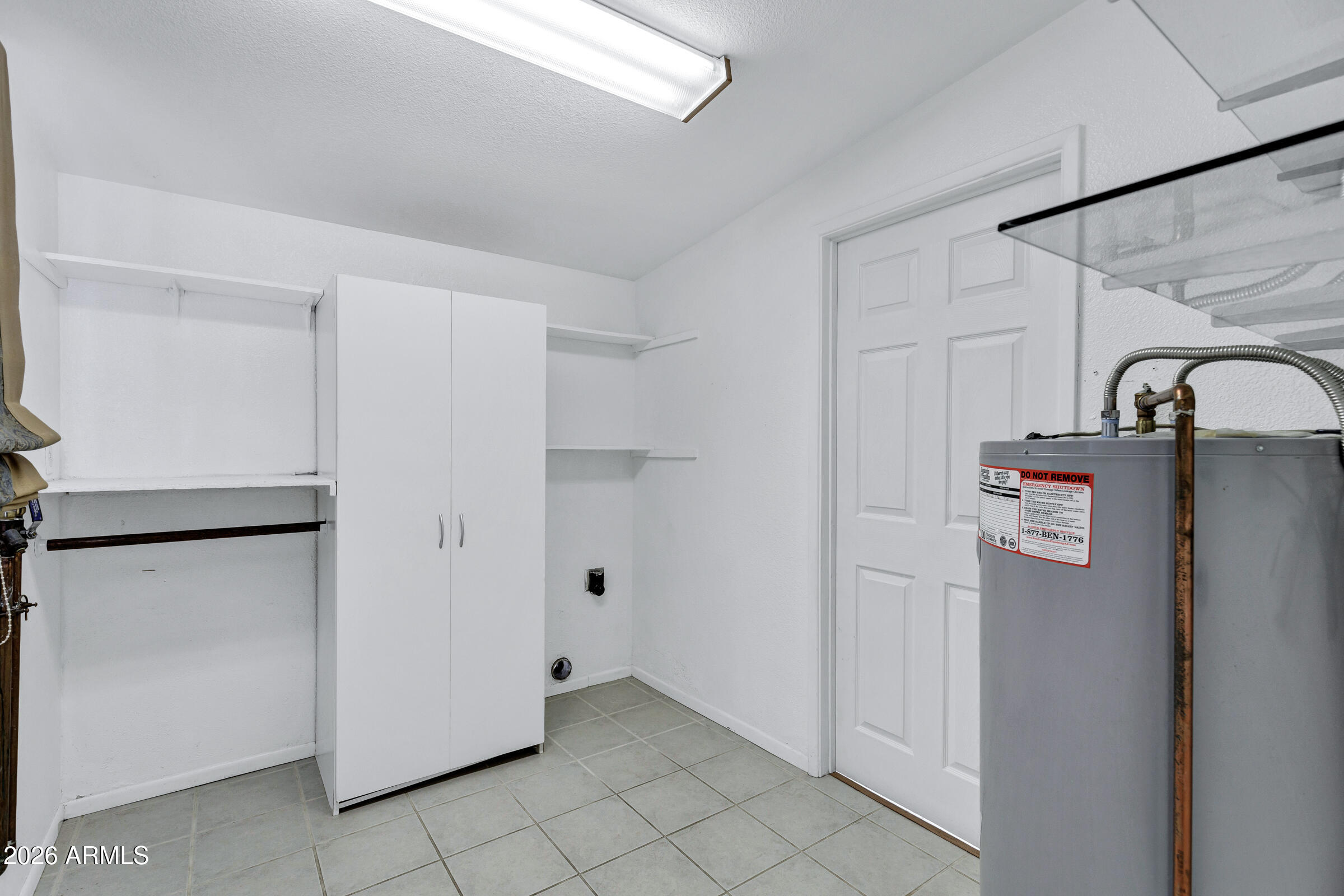 1409 S OCOTILLO Drive