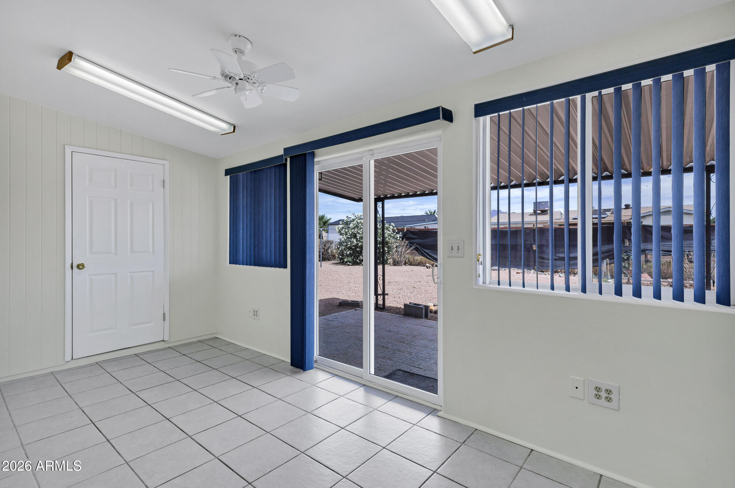 1409 S OCOTILLO Drive