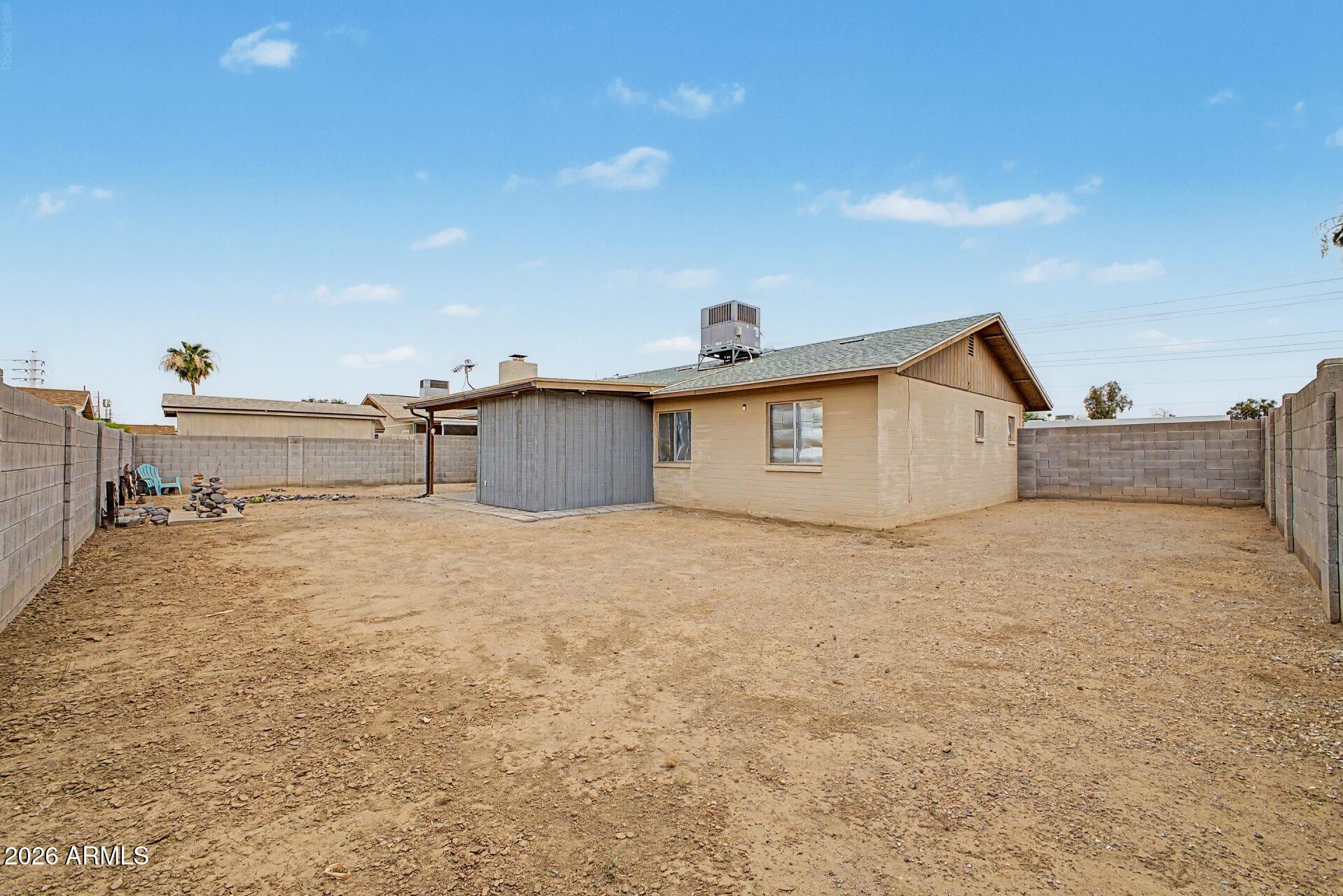 921 W VILLA THERESA Drive