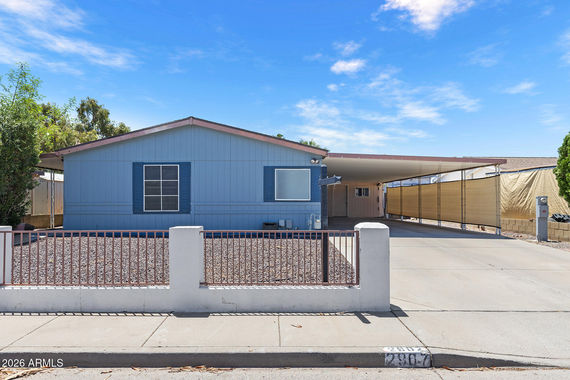 2907 E SEQUOIA Drive