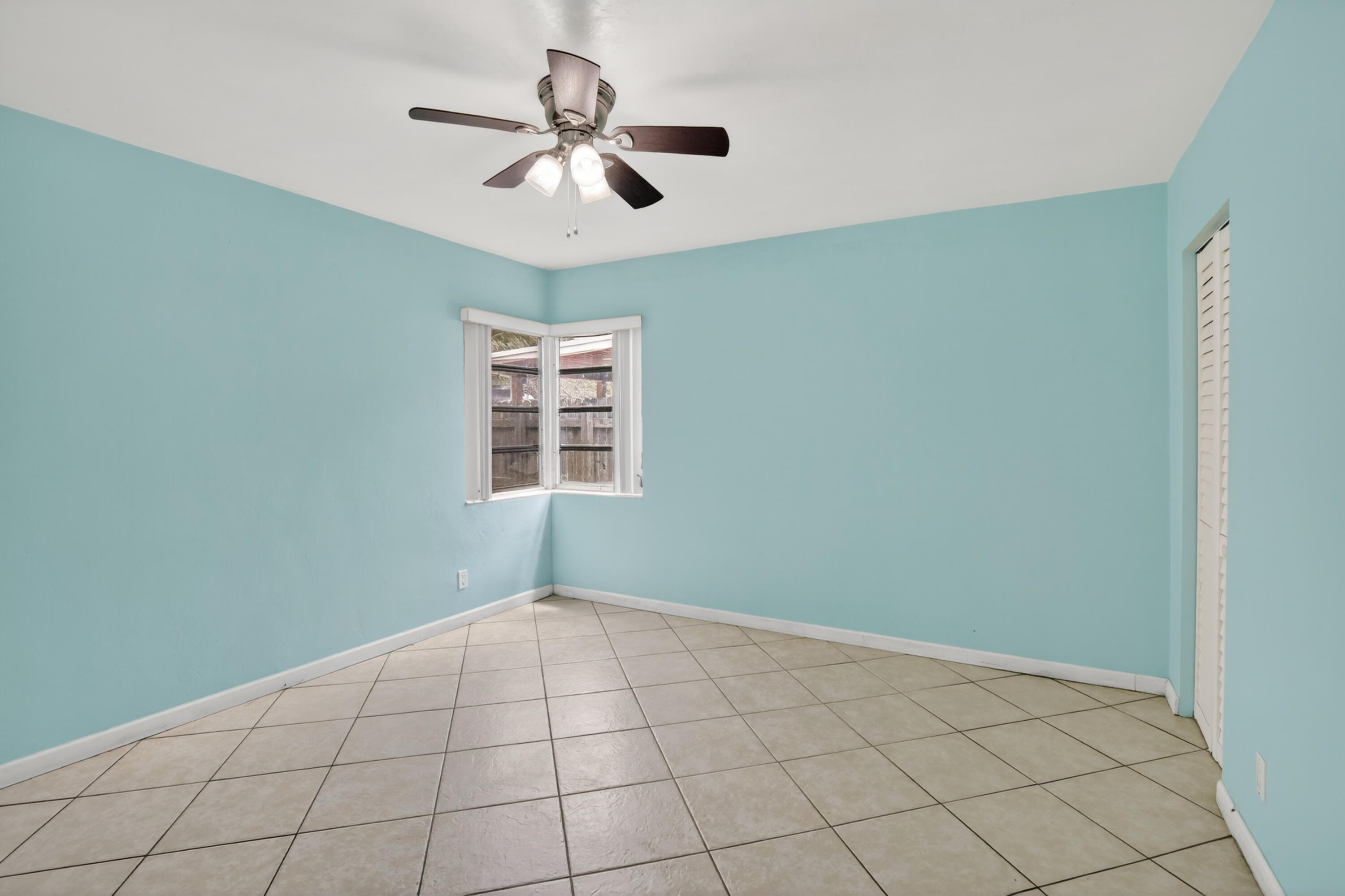 121 NW 52nd Street