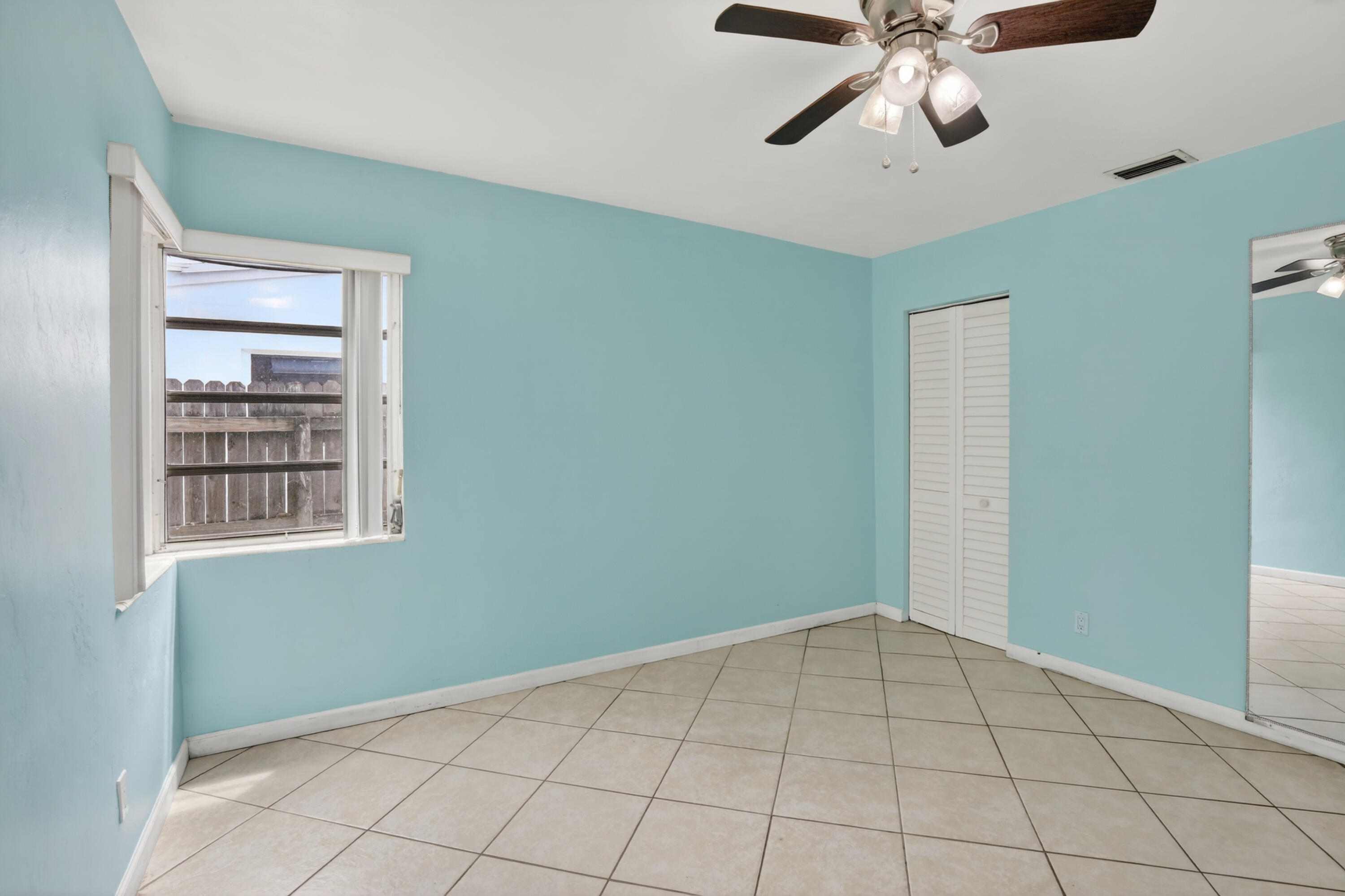 121 NW 52nd Street