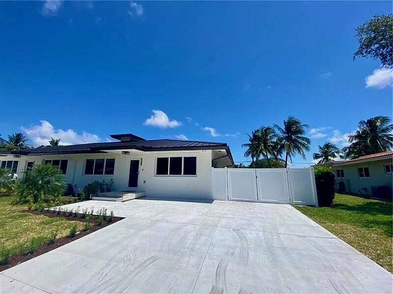 2635 NE 17th Street 2635