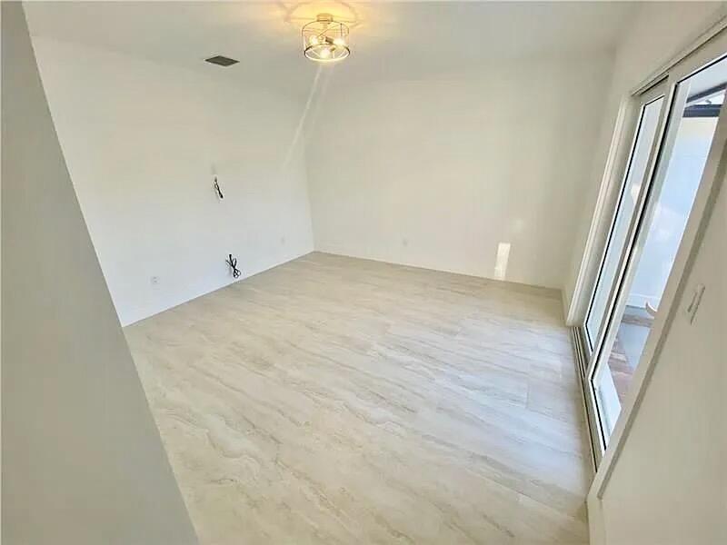 2635 NE 17th Street 2635