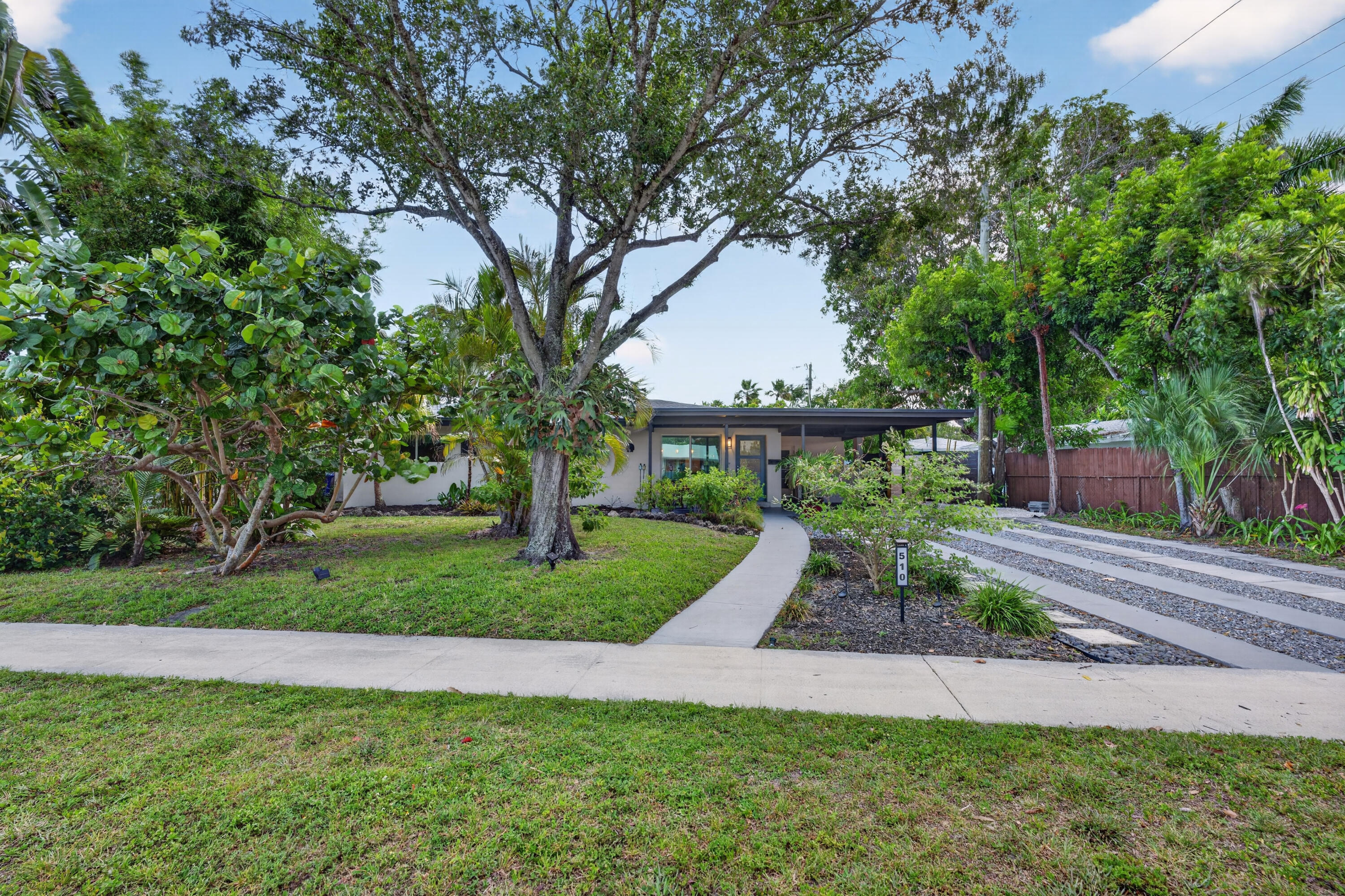 510 NE 8th Street