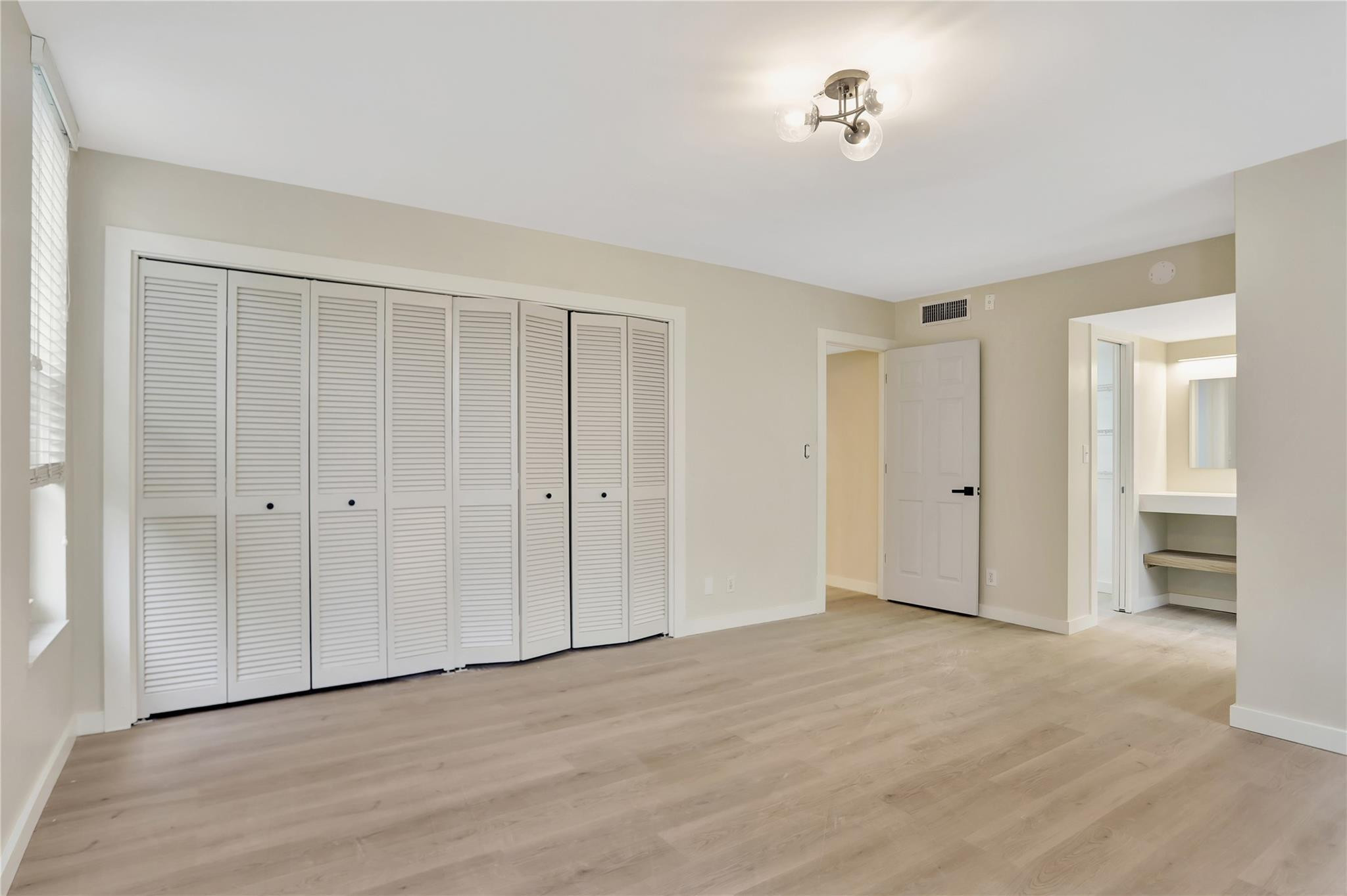 3100 N Course Lane 401