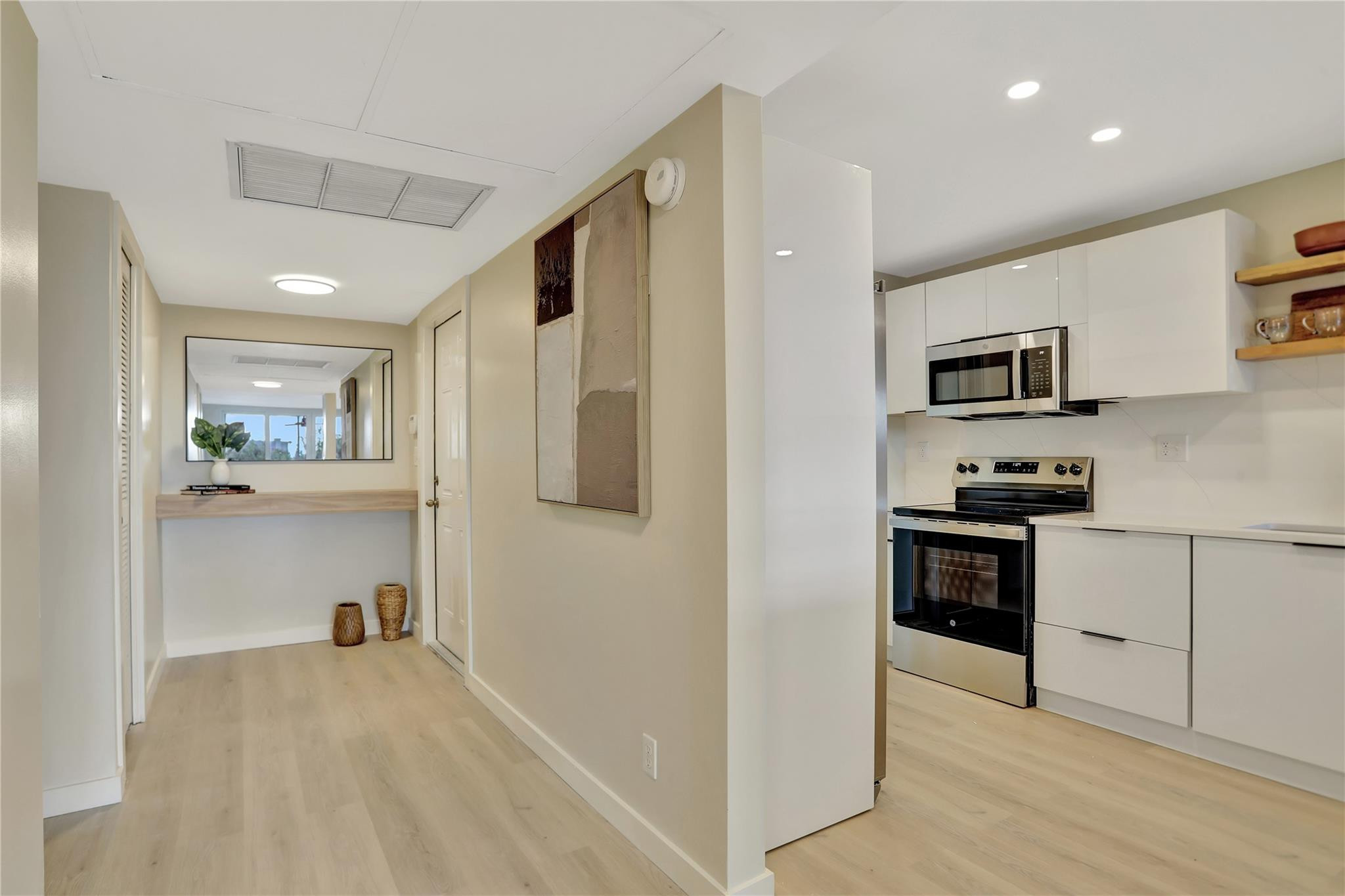 3100 N Course Lane 401