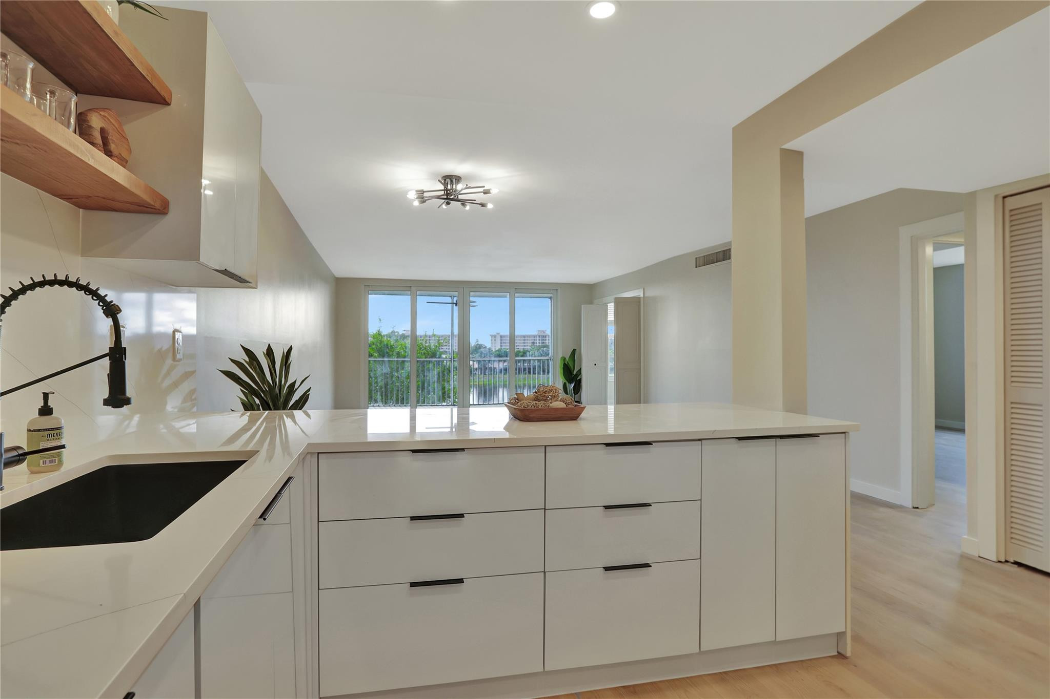 3100 N Course Lane 401