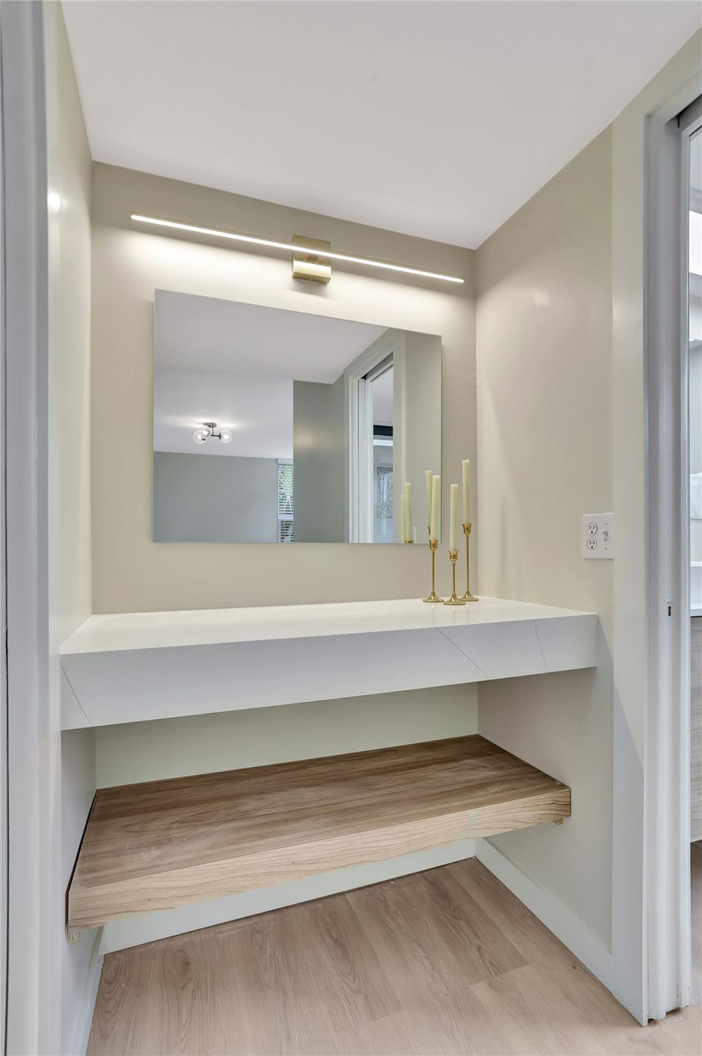 3100 N Course Lane 401