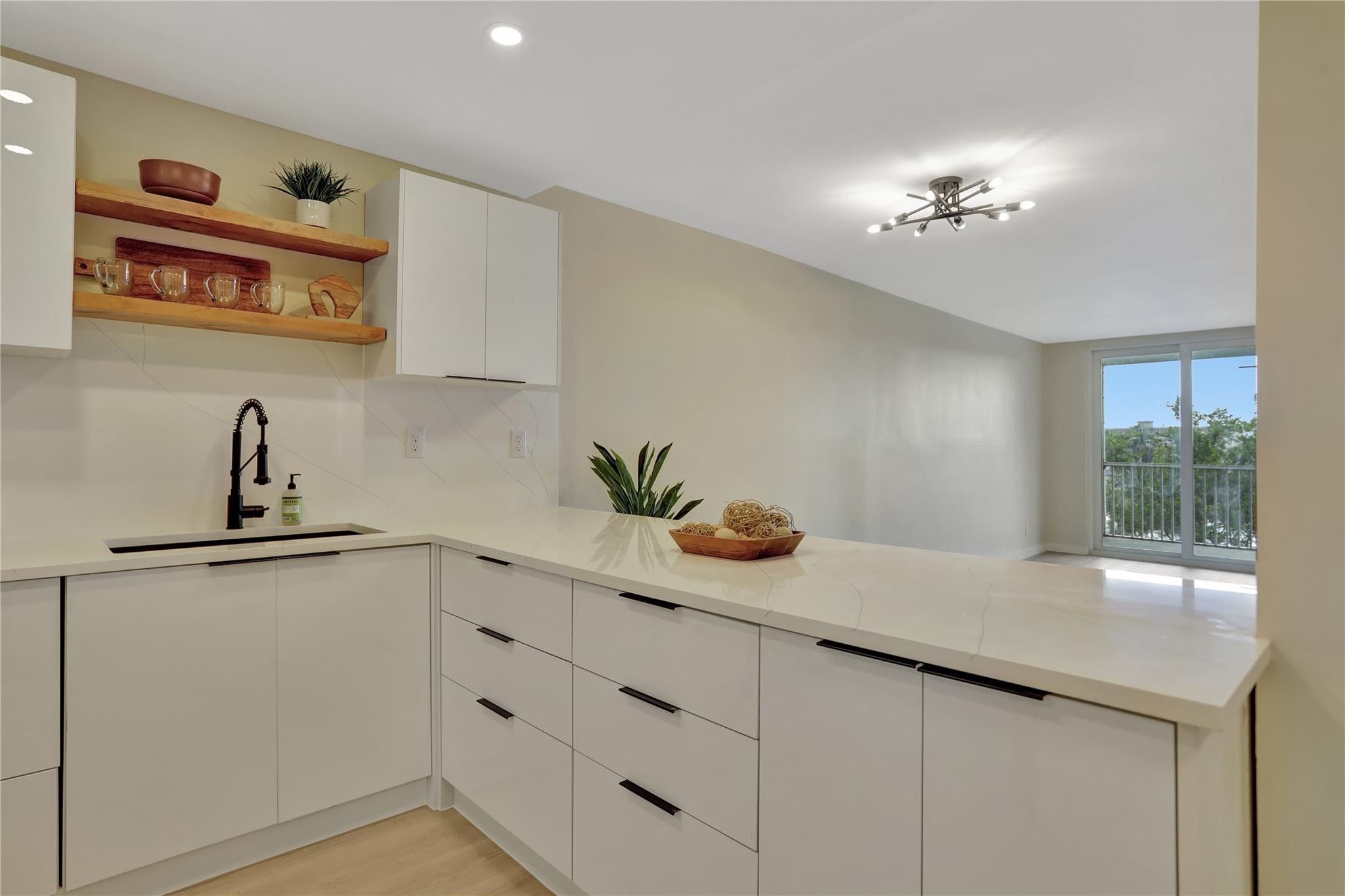 3100 N Course Lane 401