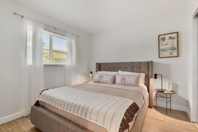 1215-1221 NE 17th Avenue