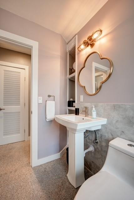 1215-1221 NE 17th Avenue