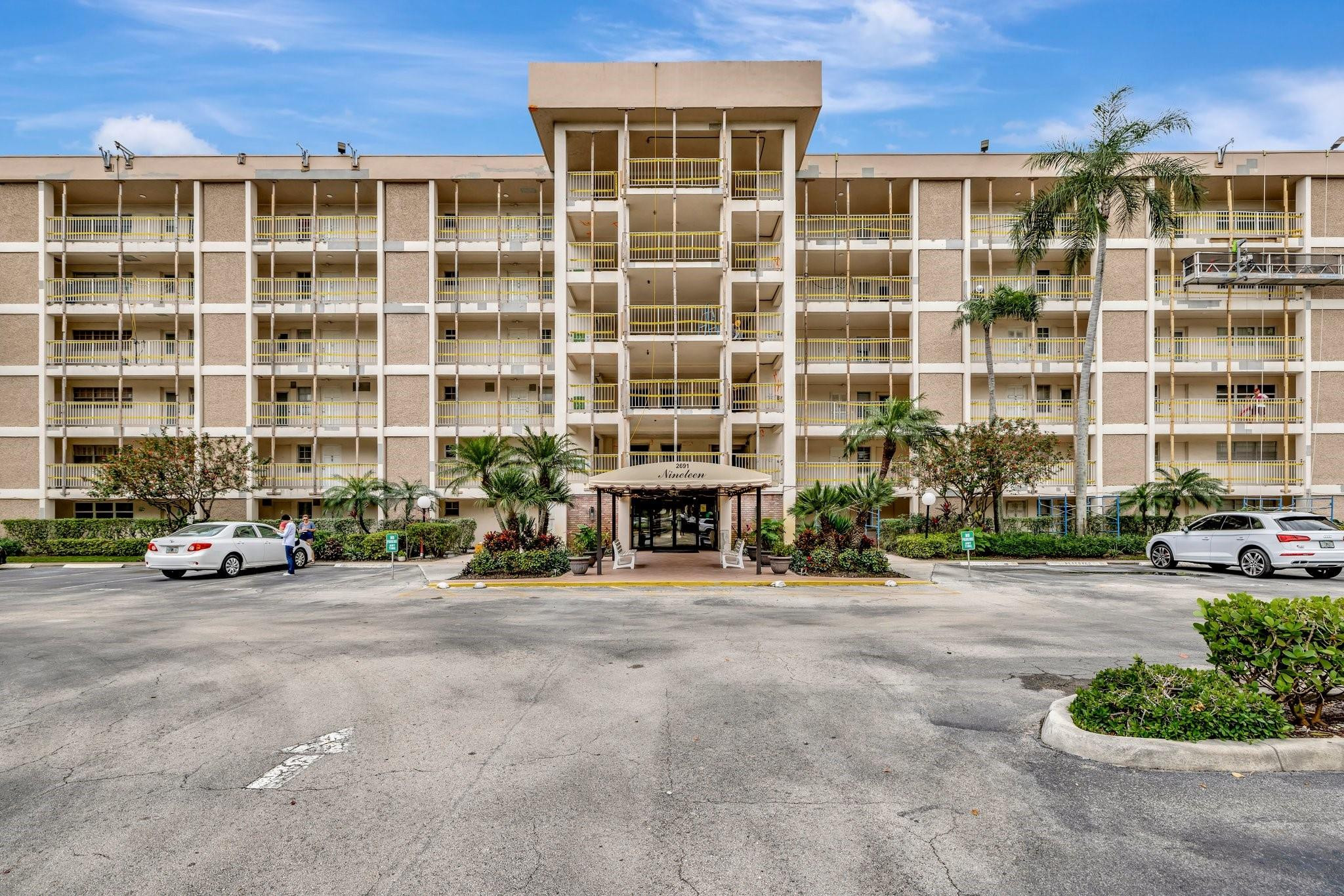 2691 S Course Drive 602